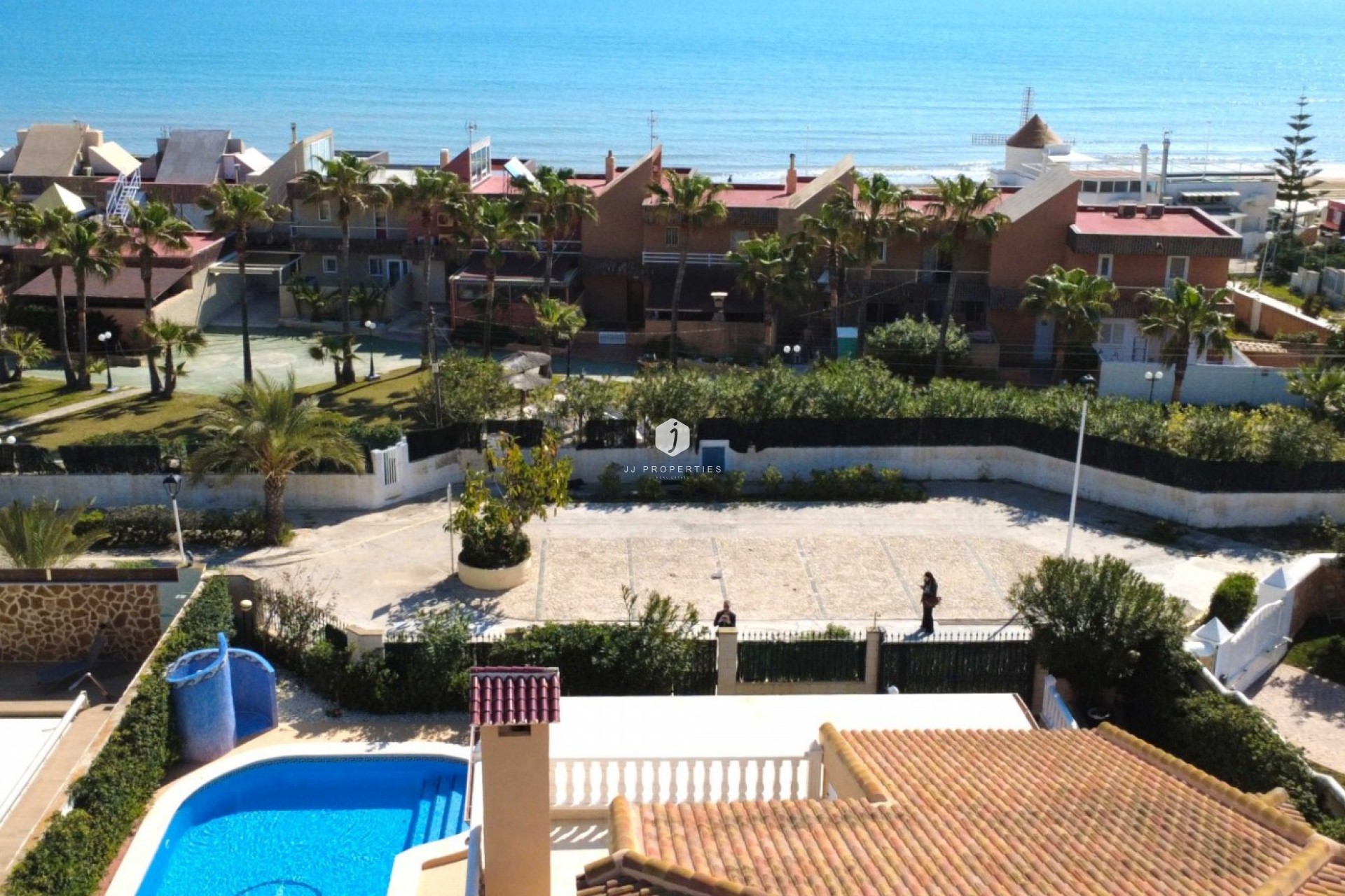 Aus zweiter Hand - Villa -
Torrevieja - Costa Blanca