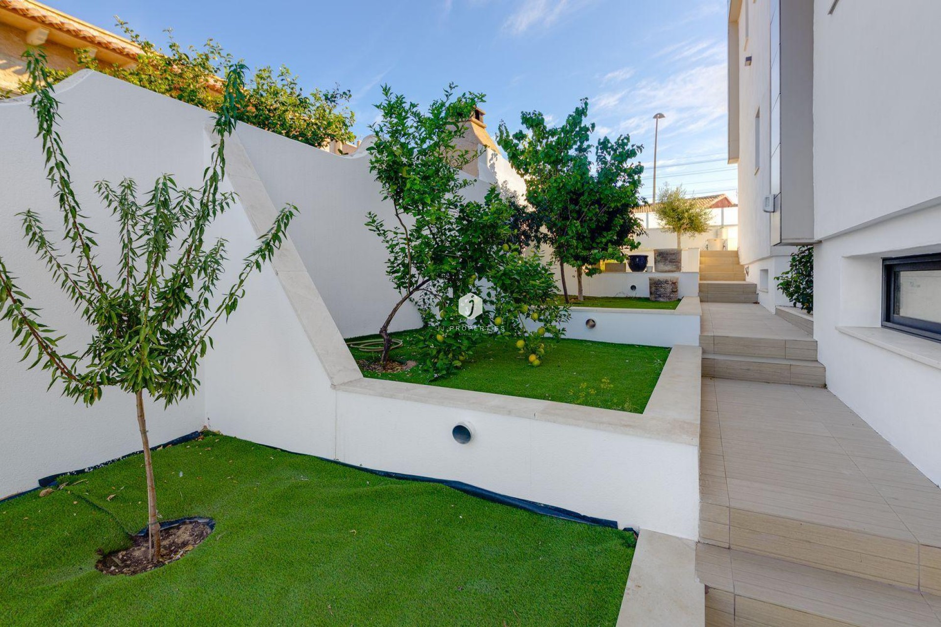 Aus zweiter Hand - Villa -
Torrevieja - Costa Blanca