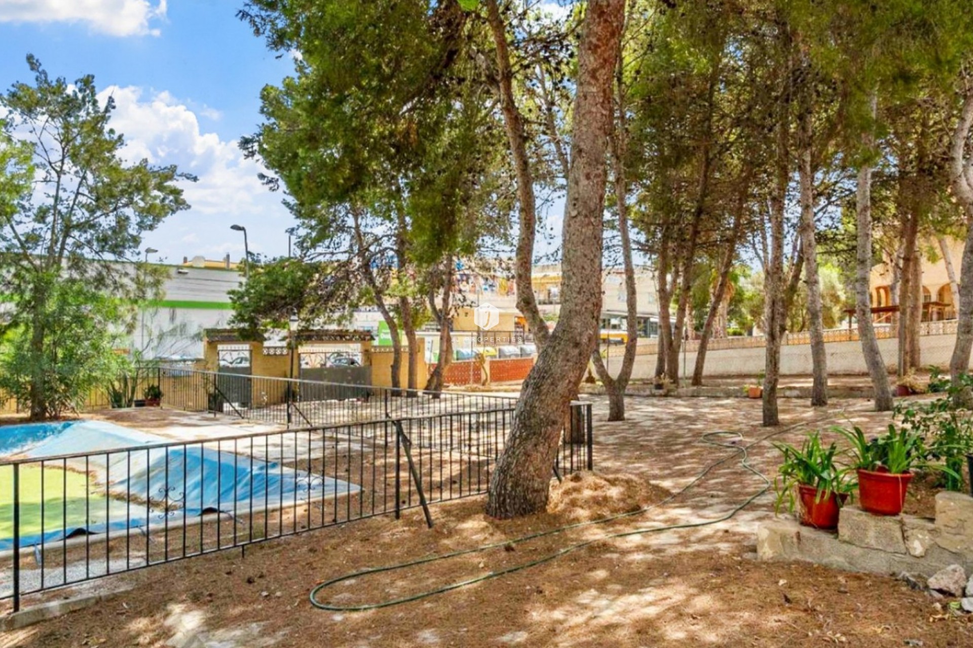 Aus zweiter Hand - Villa -
Torrevieja - Costa Blanca