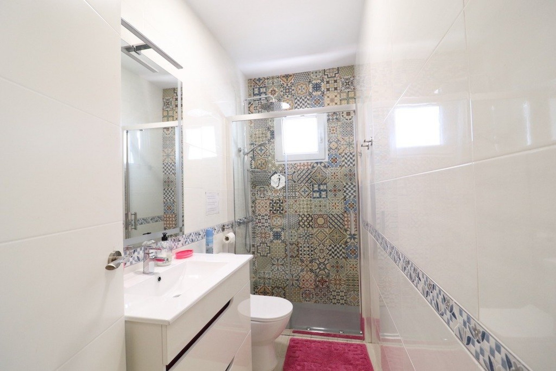 Aus zweiter Hand - Villa -
Torrevieja - Costa Blanca