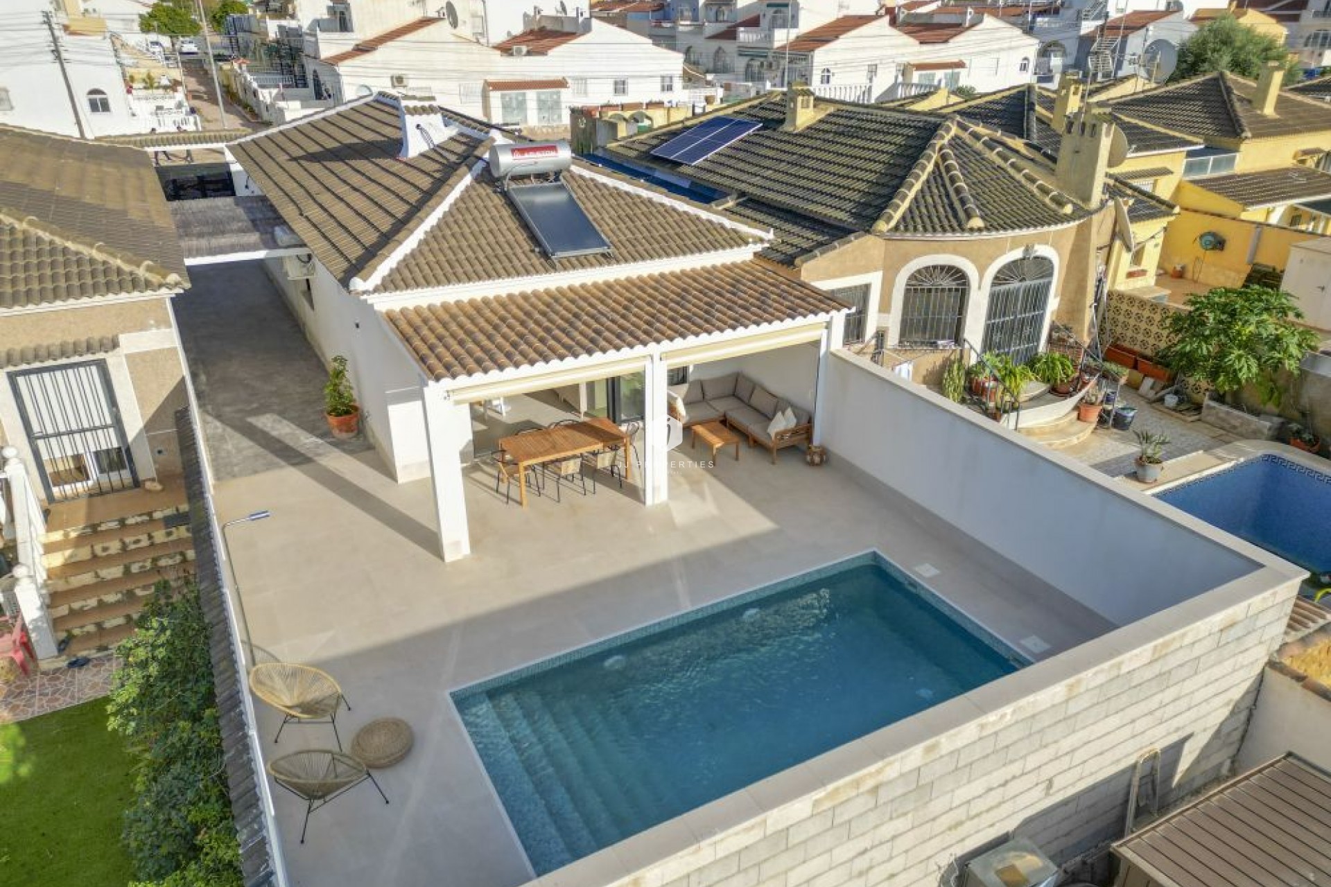 Aus zweiter Hand - Villa -
Torrevieja - Costa Blanca