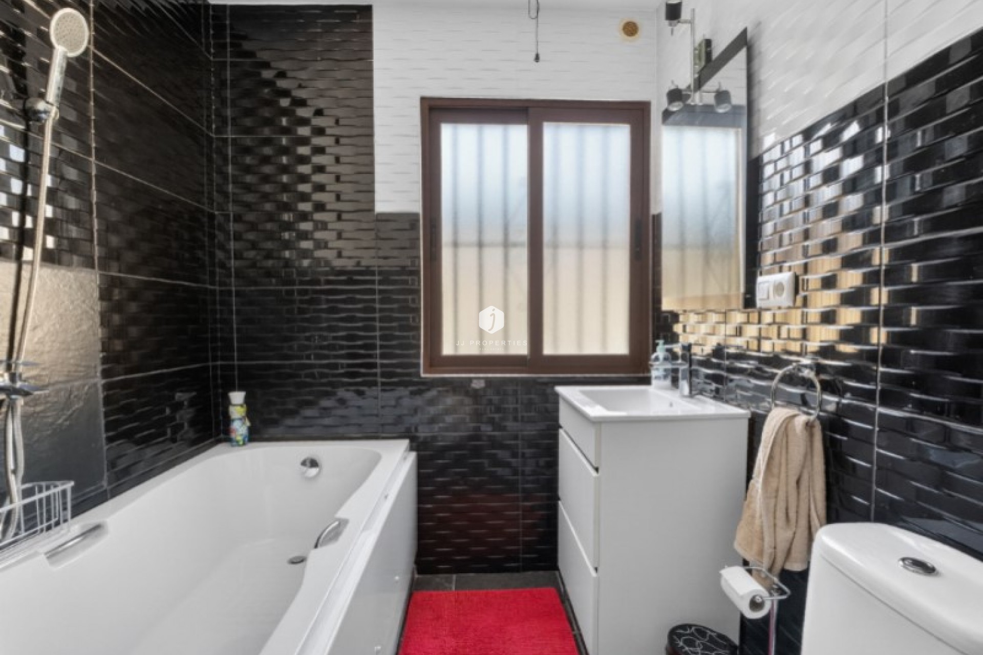 Aus zweiter Hand - Villa -
Torrevieja - Costa Blanca