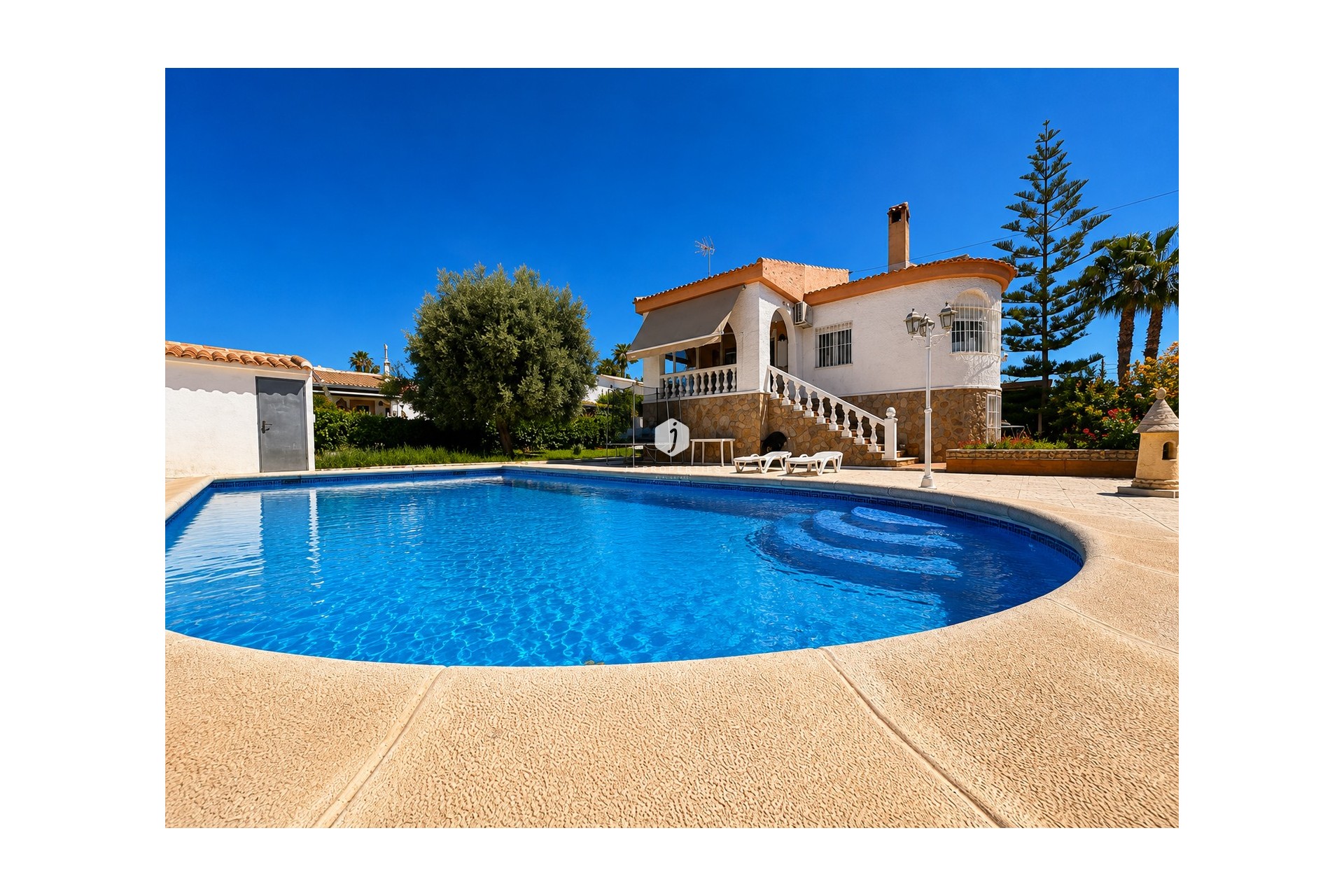 Aus zweiter Hand - Villa -
Torrevieja - Costa Blanca