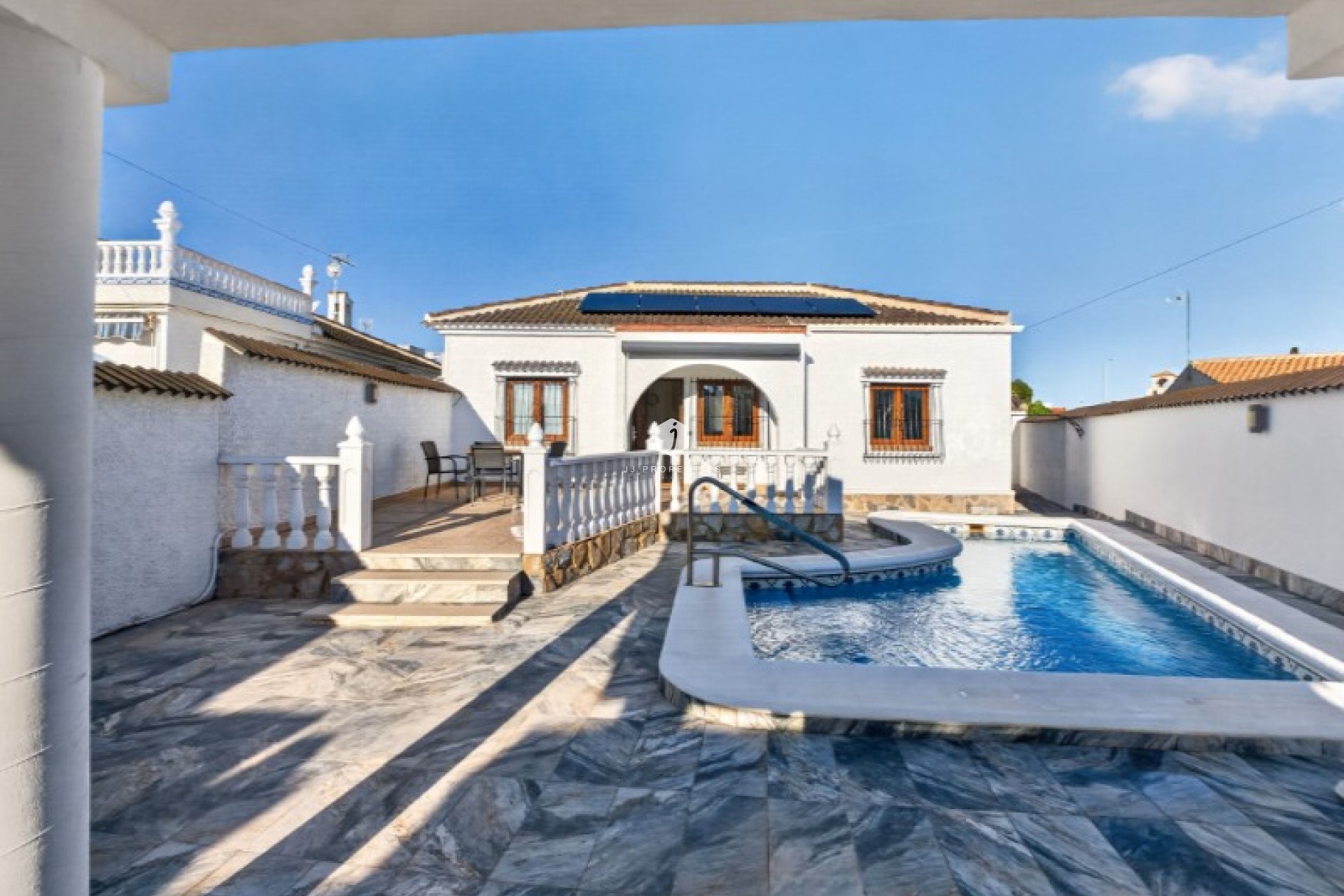 Aus zweiter Hand - Villa -
Torrevieja - Costa Blanca
