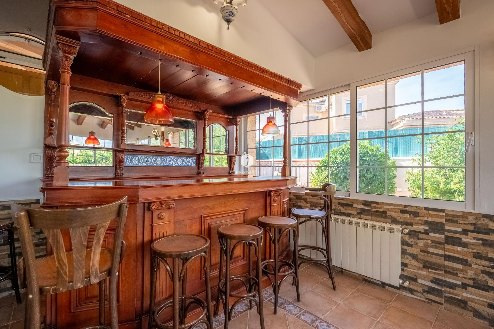 Aus zweiter Hand - Villa -
Torrevieja - El chaparral