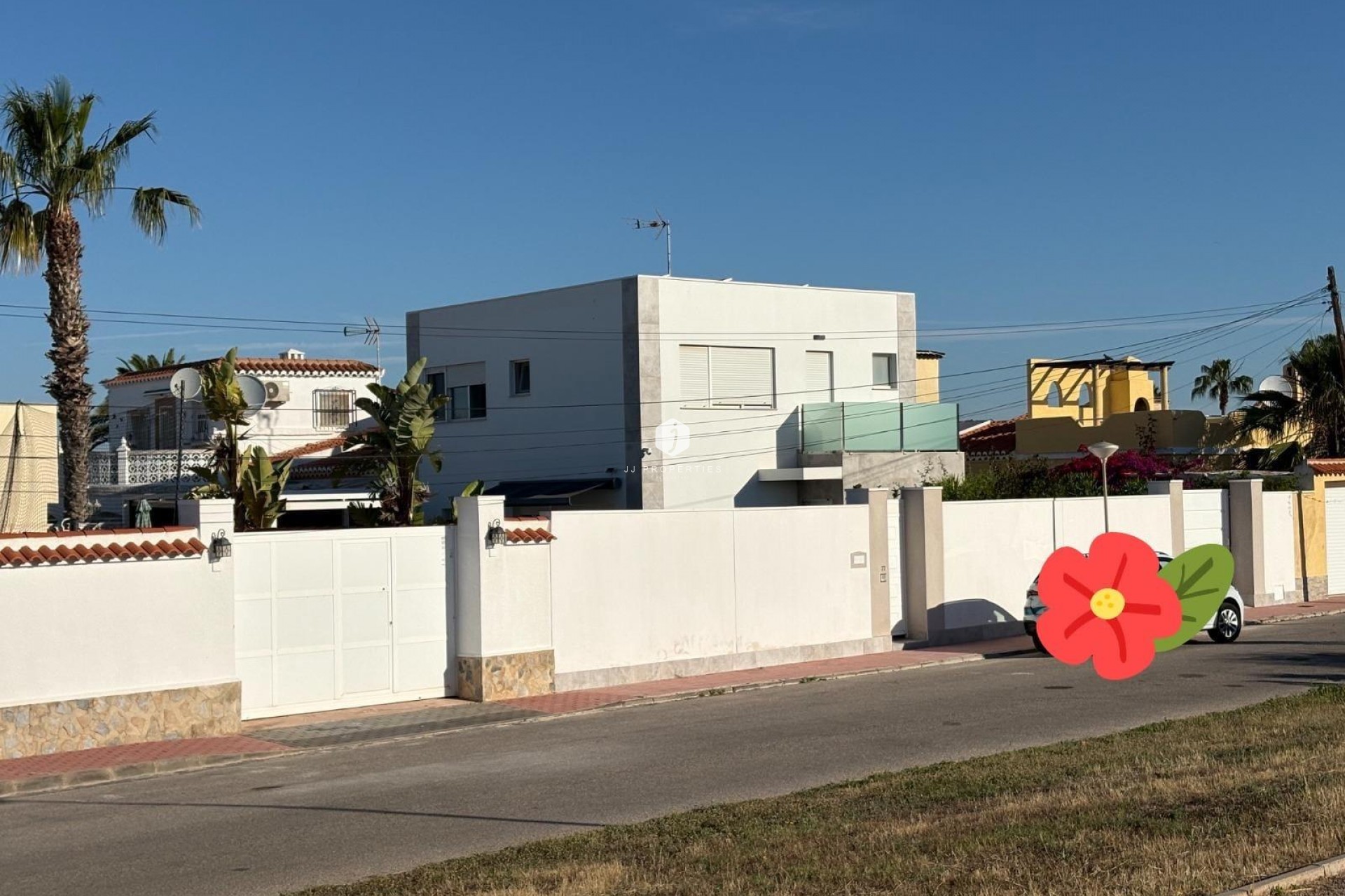 Aus zweiter Hand - Villa -
Torrevieja - La Siesta - El Salado - Torreta