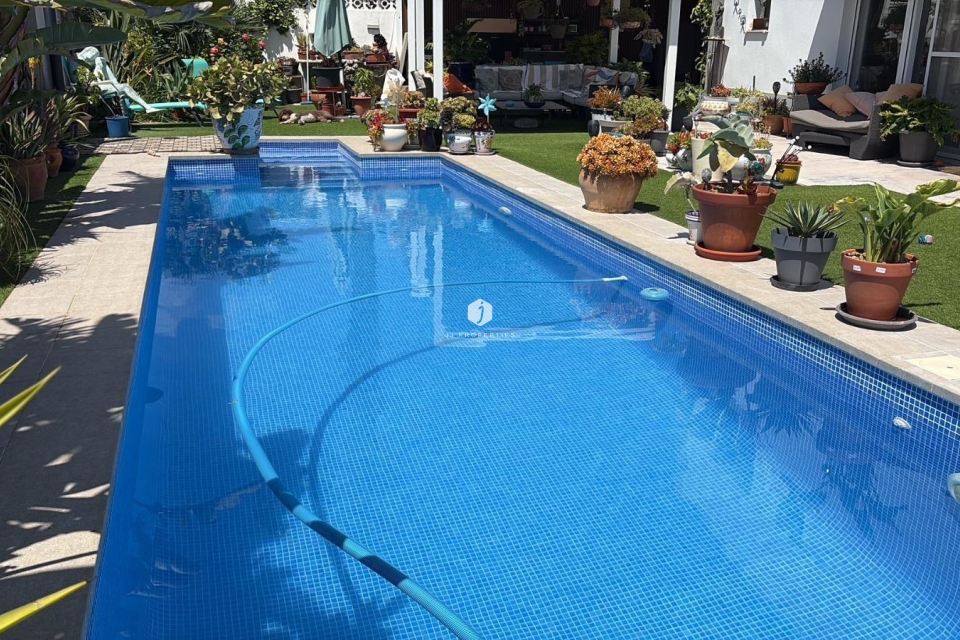 Aus zweiter Hand - Villa -
Torrevieja - La Siesta - El Salado - Torreta