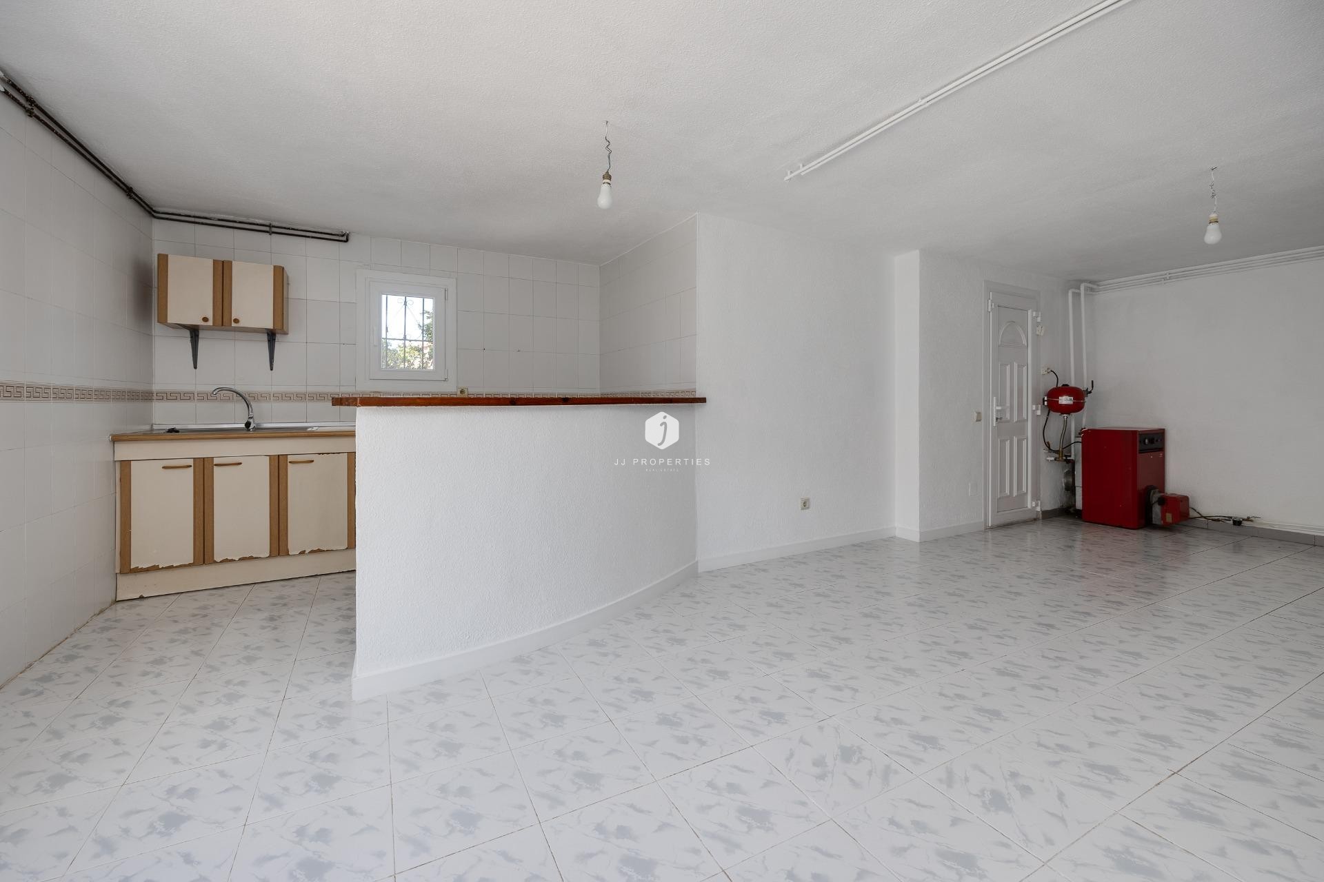 Aus zweiter Hand - Villa -
Torrevieja - La Siesta - El Salado - Torreta