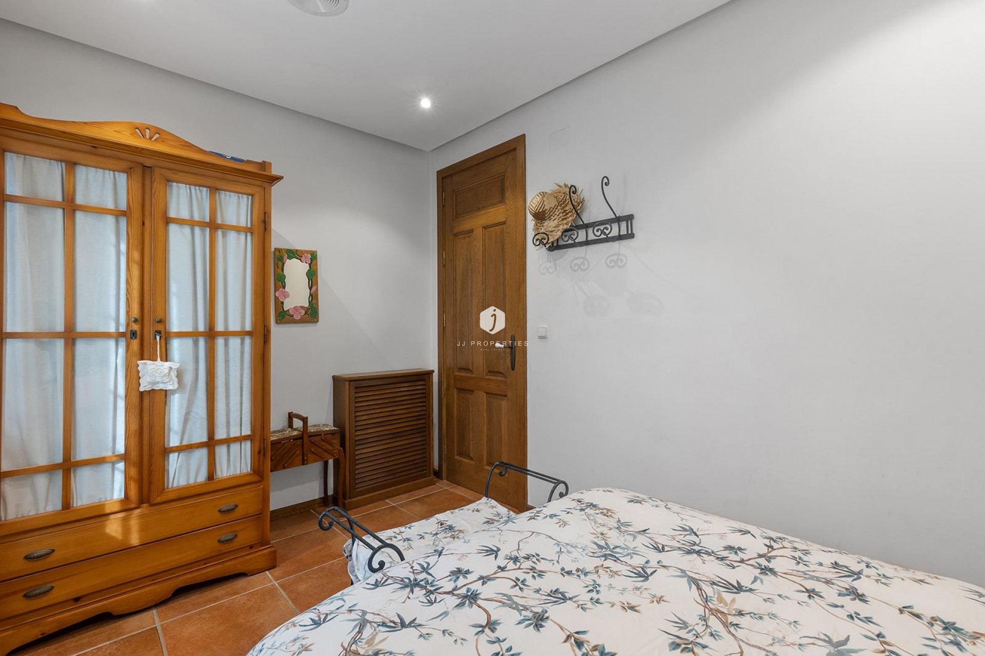 Aus zweiter Hand - Villa -
Torrevieja - La veleta