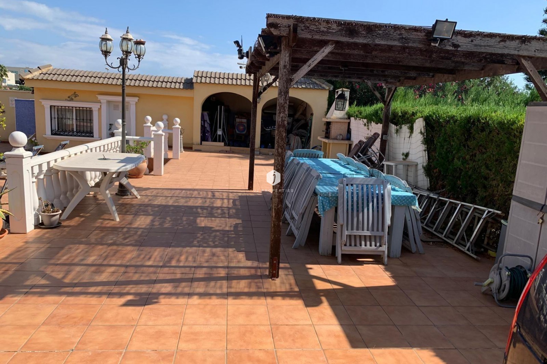 Aus zweiter Hand - Villa -
Torrevieja - Los Balcones - Los Altos del Edén