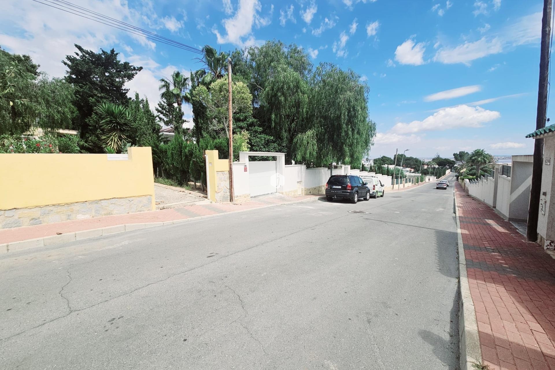 Aus zweiter Hand - Villa -
Torrevieja - Los Balcones - Los Altos del Edén