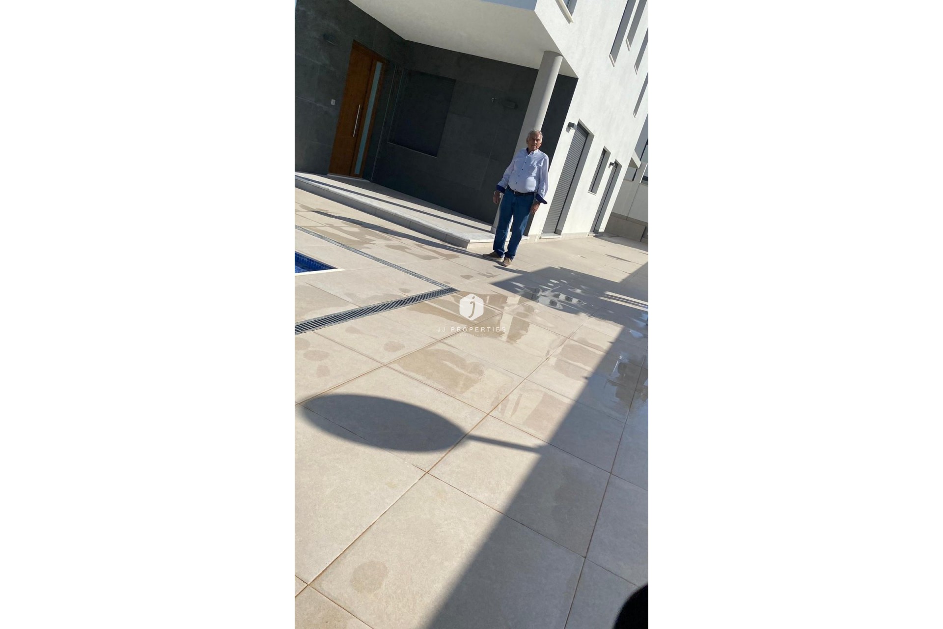 Aus zweiter Hand - Villa -
Torrevieja - Los Balcones