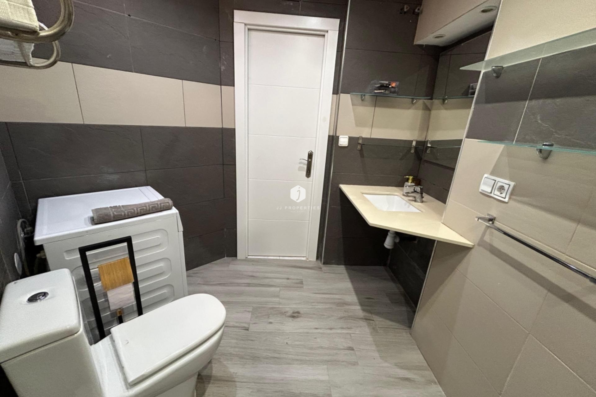 Aus zweiter Hand - Villa -
Torrevieja - Los Frutales