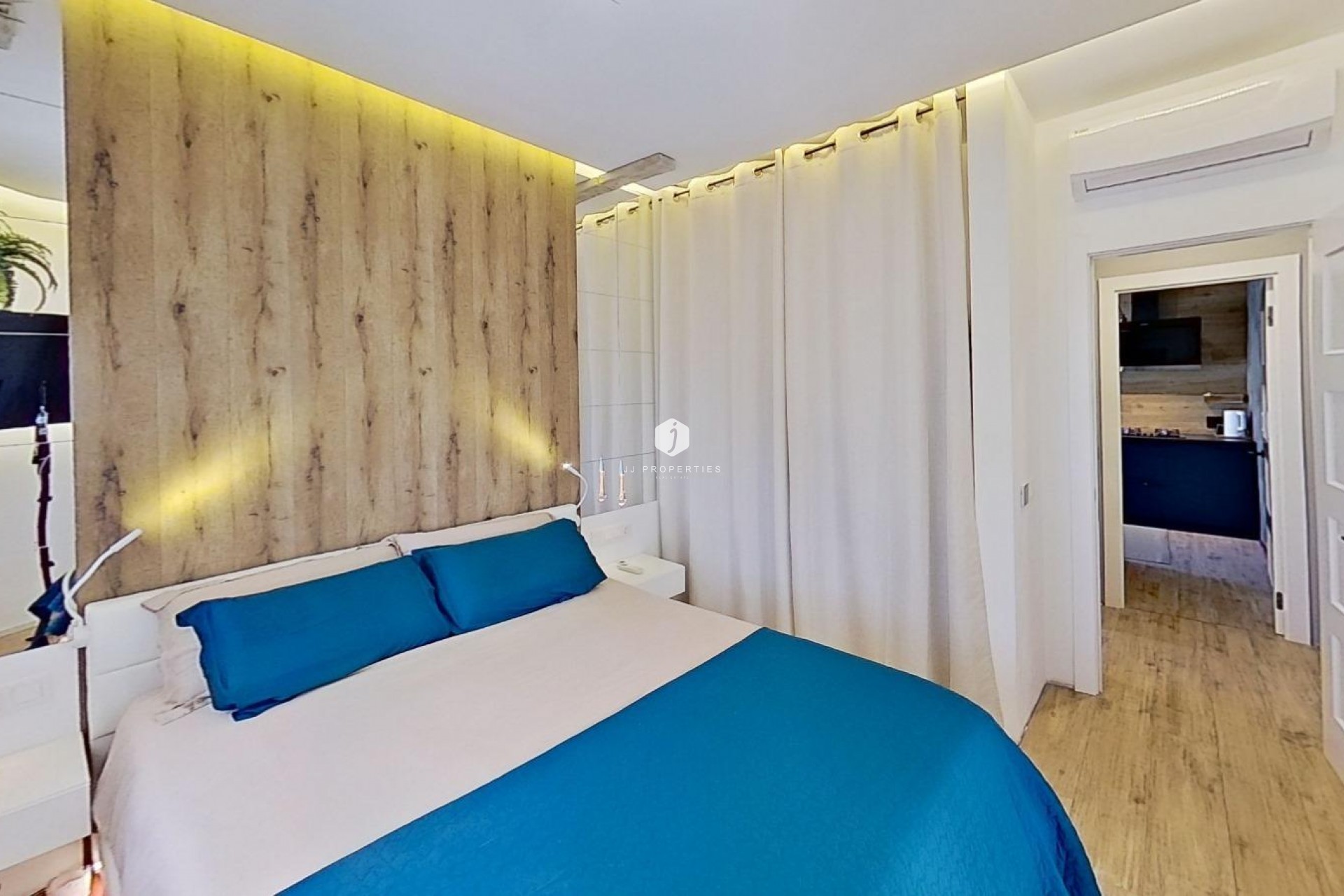 Aus zweiter Hand - Villa -
Torrevieja - San luis