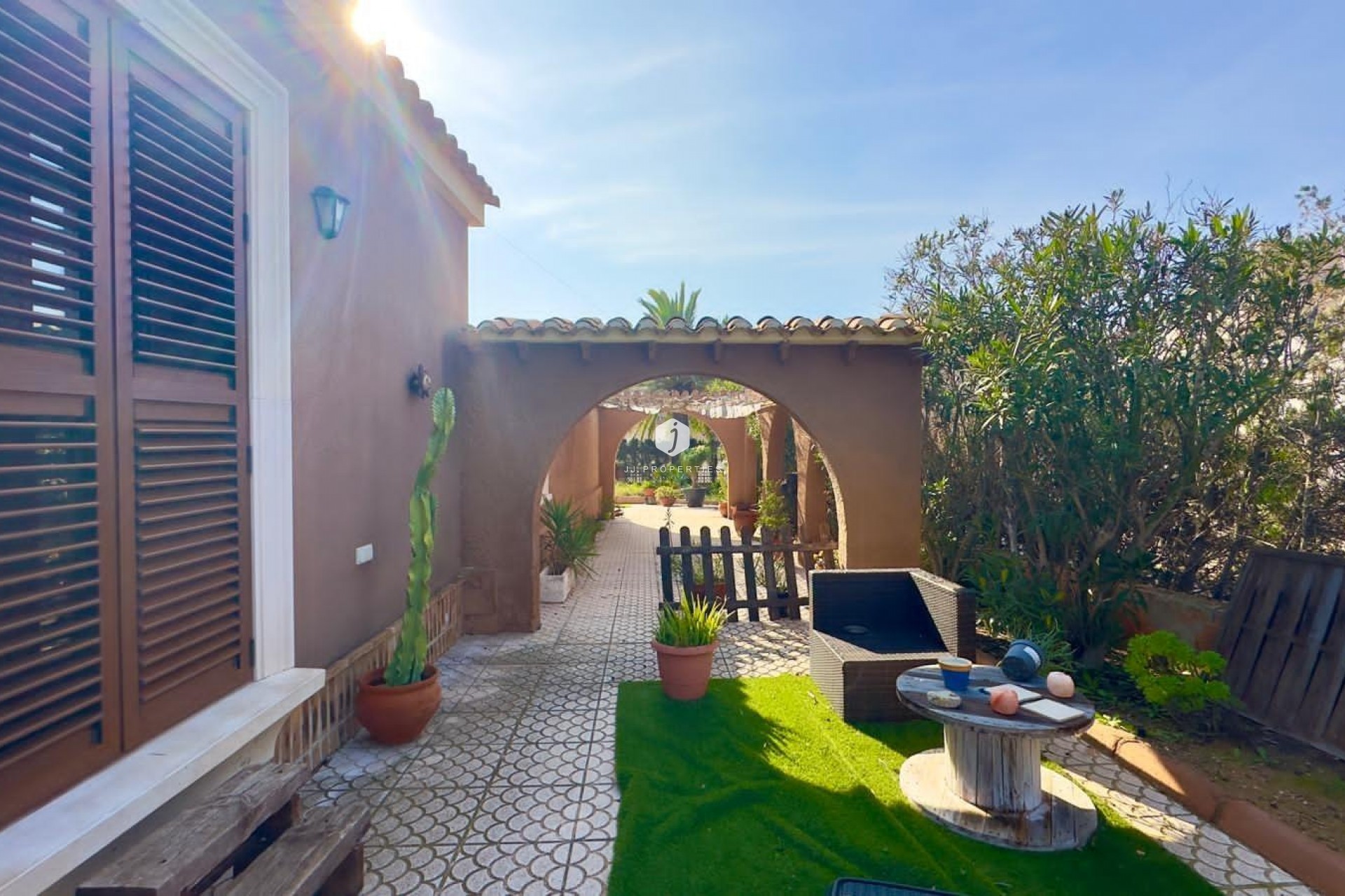 Aus zweiter Hand - Villa -
Torrevieja - Torreblanca