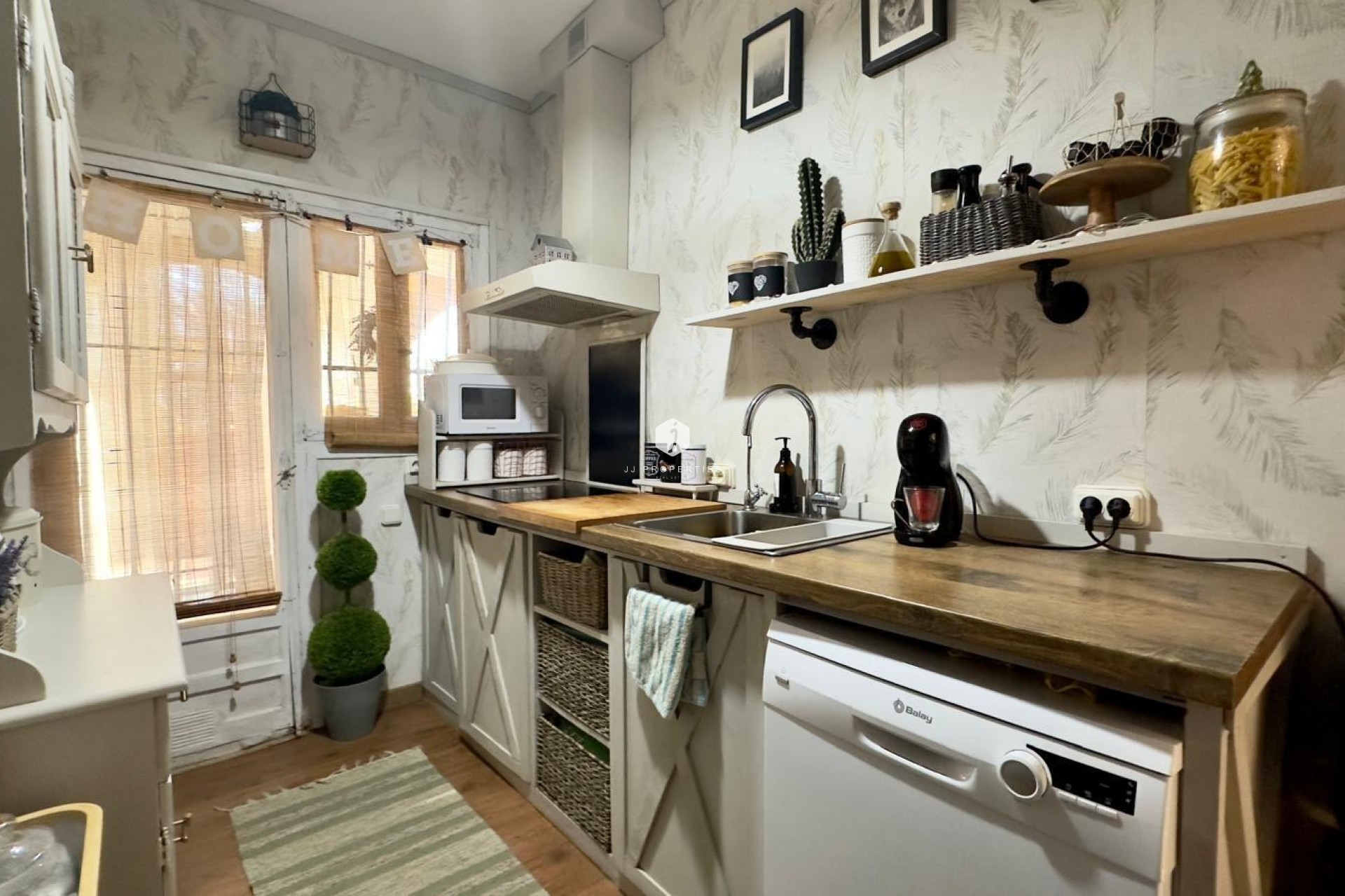 Aus zweiter Hand - Villa -
Torrevieja - Torreblanca