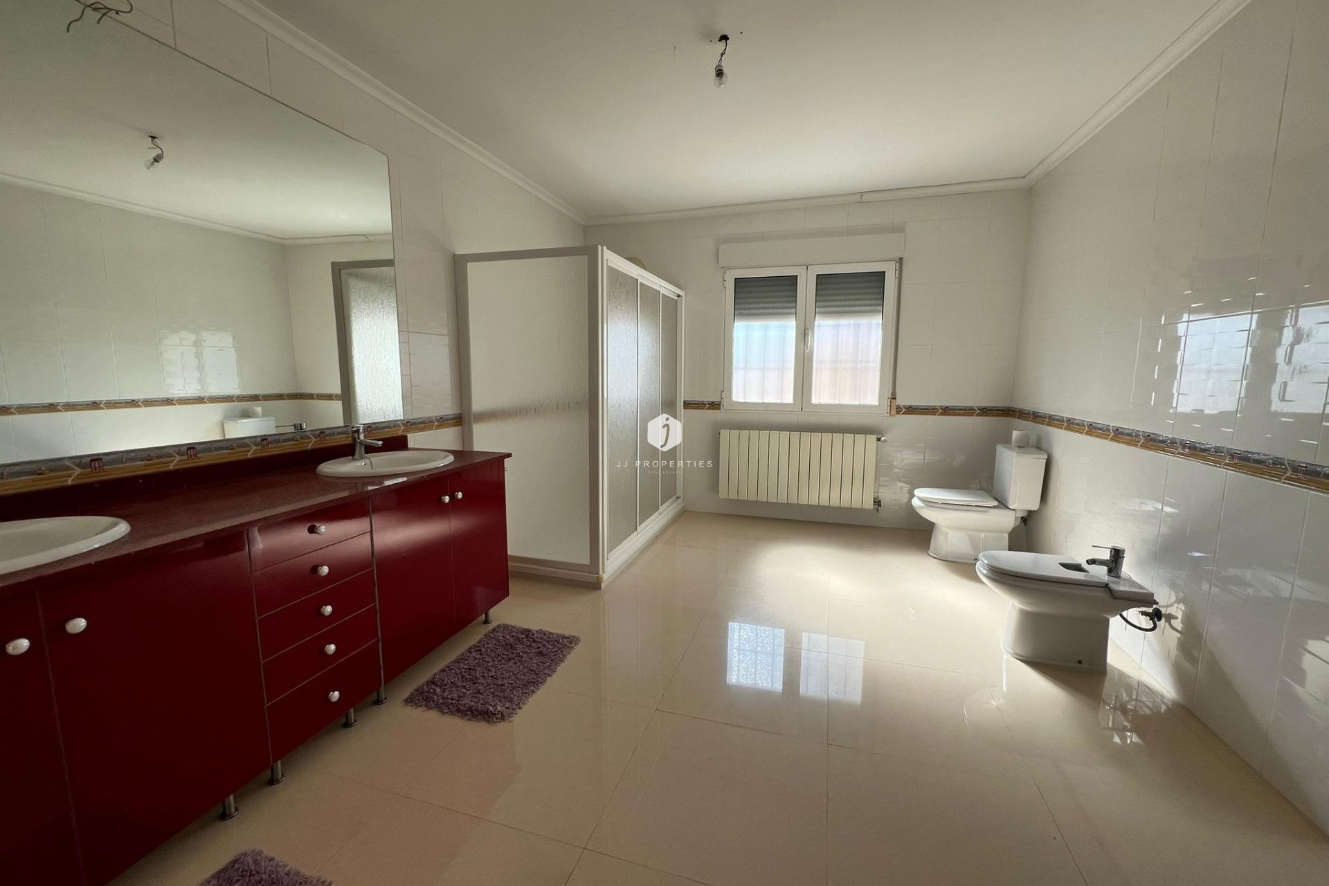 Aus zweiter Hand - Villa -
Torrevieja - Torreta Florida