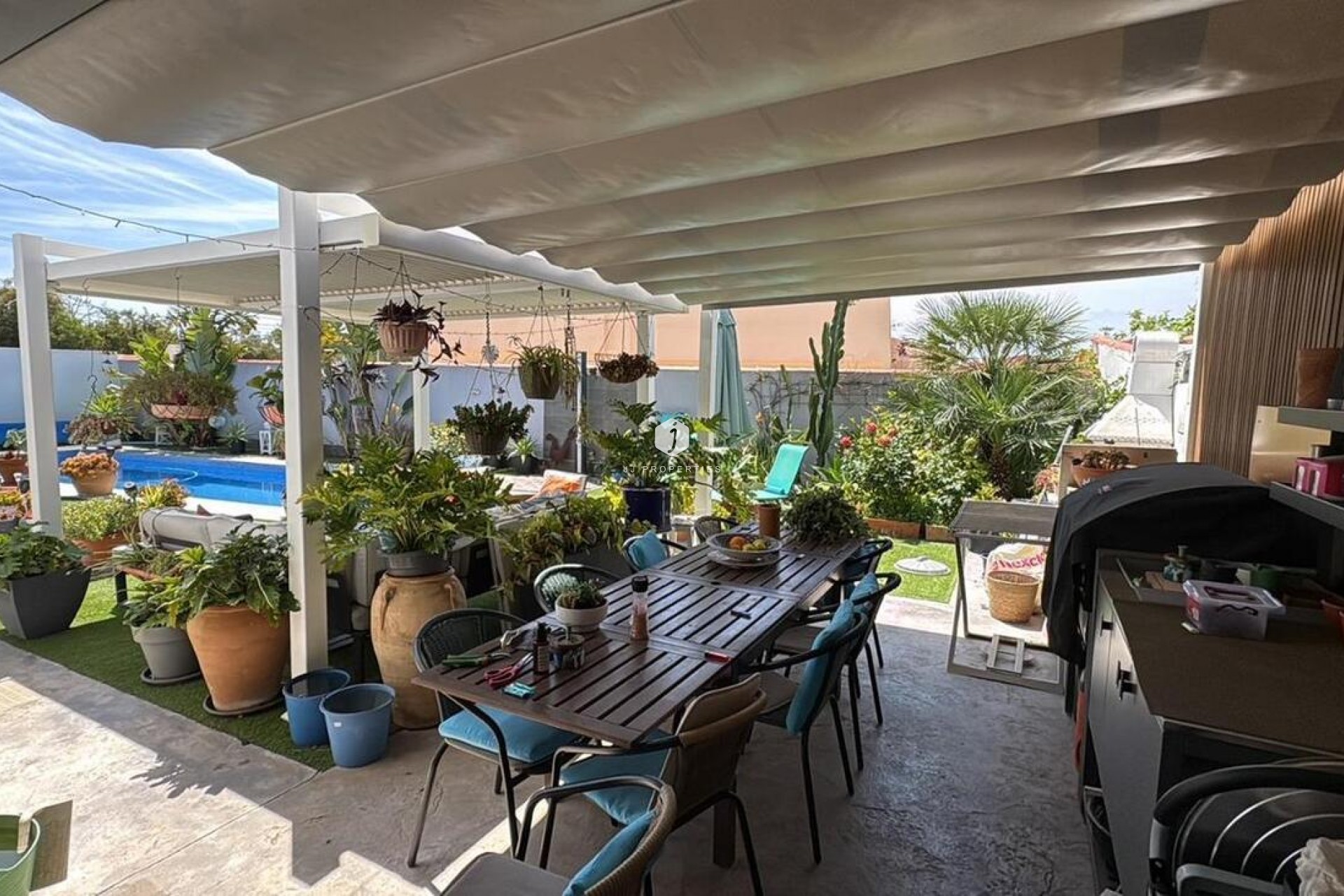 Aus zweiter Hand - Villa -
Torrevieja - Torreta Florida