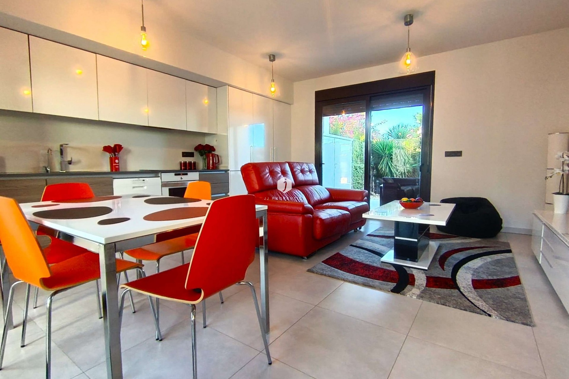 Aus zweiter Hand - Wohnung -
Algorfa - Inland