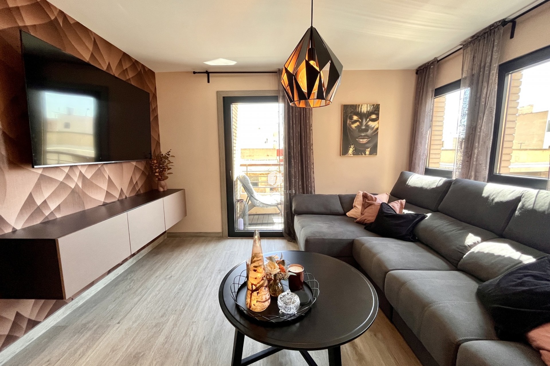 Aus zweiter Hand - Wohnung -
Almoradí - Inland