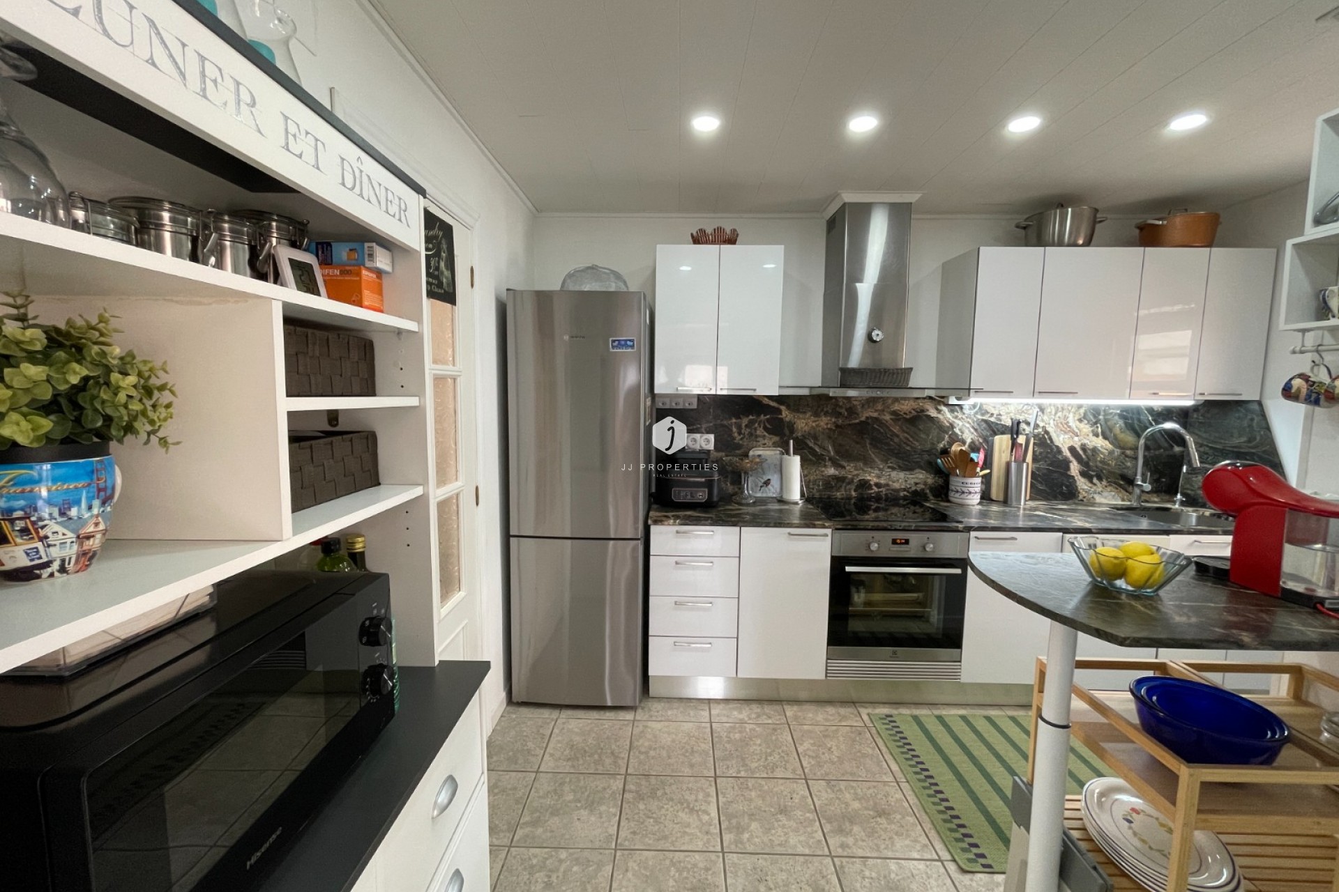 Aus zweiter Hand - Wohnung -
Almoradí - Inland