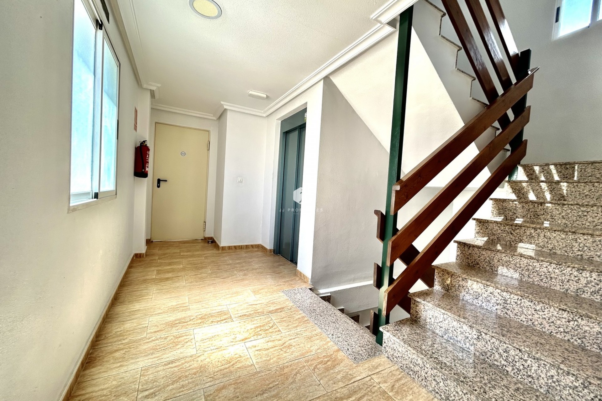 Aus zweiter Hand - Wohnung -
Almoradí - Inland