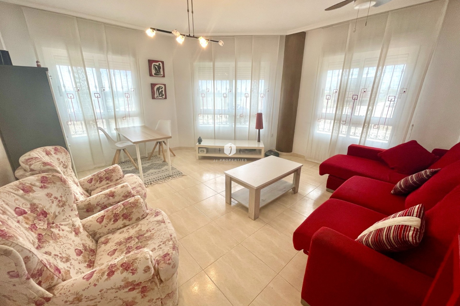Aus zweiter Hand - Wohnung -
Almoradí - Inland