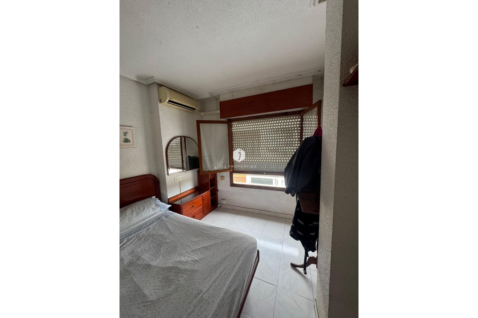 Aus zweiter Hand - Wohnung -
Bigastro - Bigastro - Town