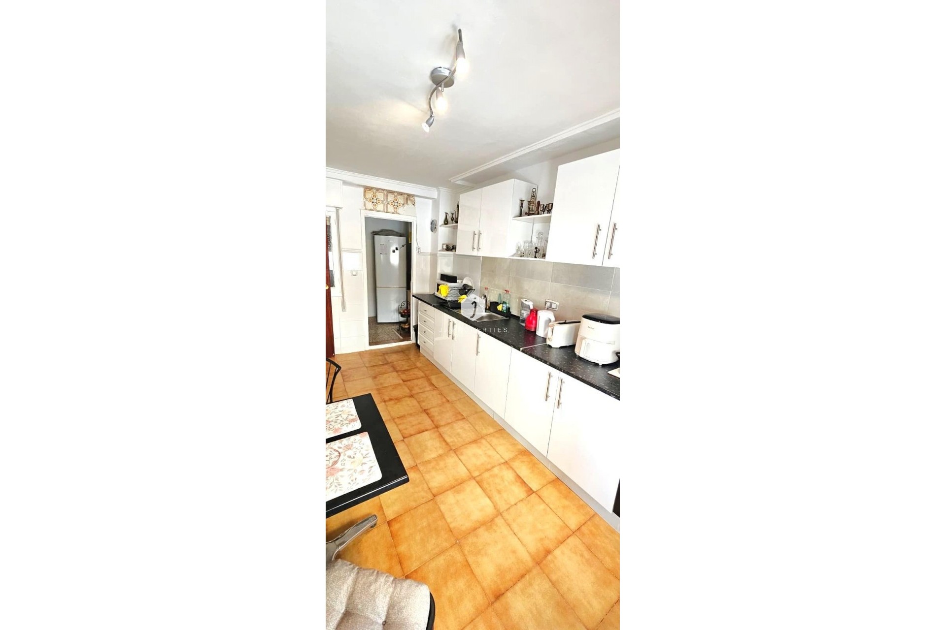 Aus zweiter Hand - Wohnung -
Bigastro - Comunidad Valenciana