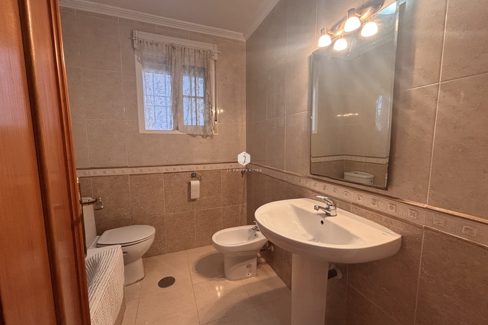 Aus zweiter Hand - Wohnung -
Cabo Roig - Costa Blanca