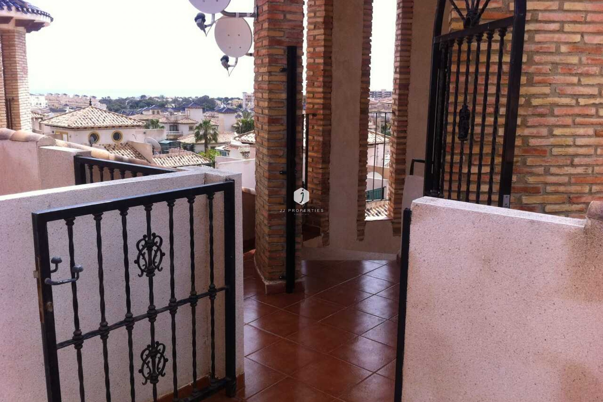 Aus zweiter Hand - Wohnung -
Cabo Roig - Costa Blanca