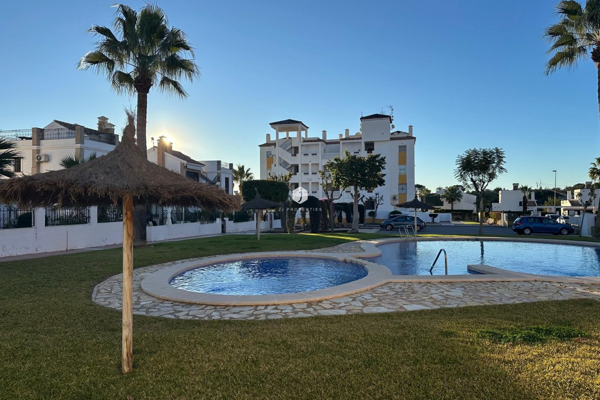 Aus zweiter Hand - Wohnung -
Campoamor - Costa Blanca