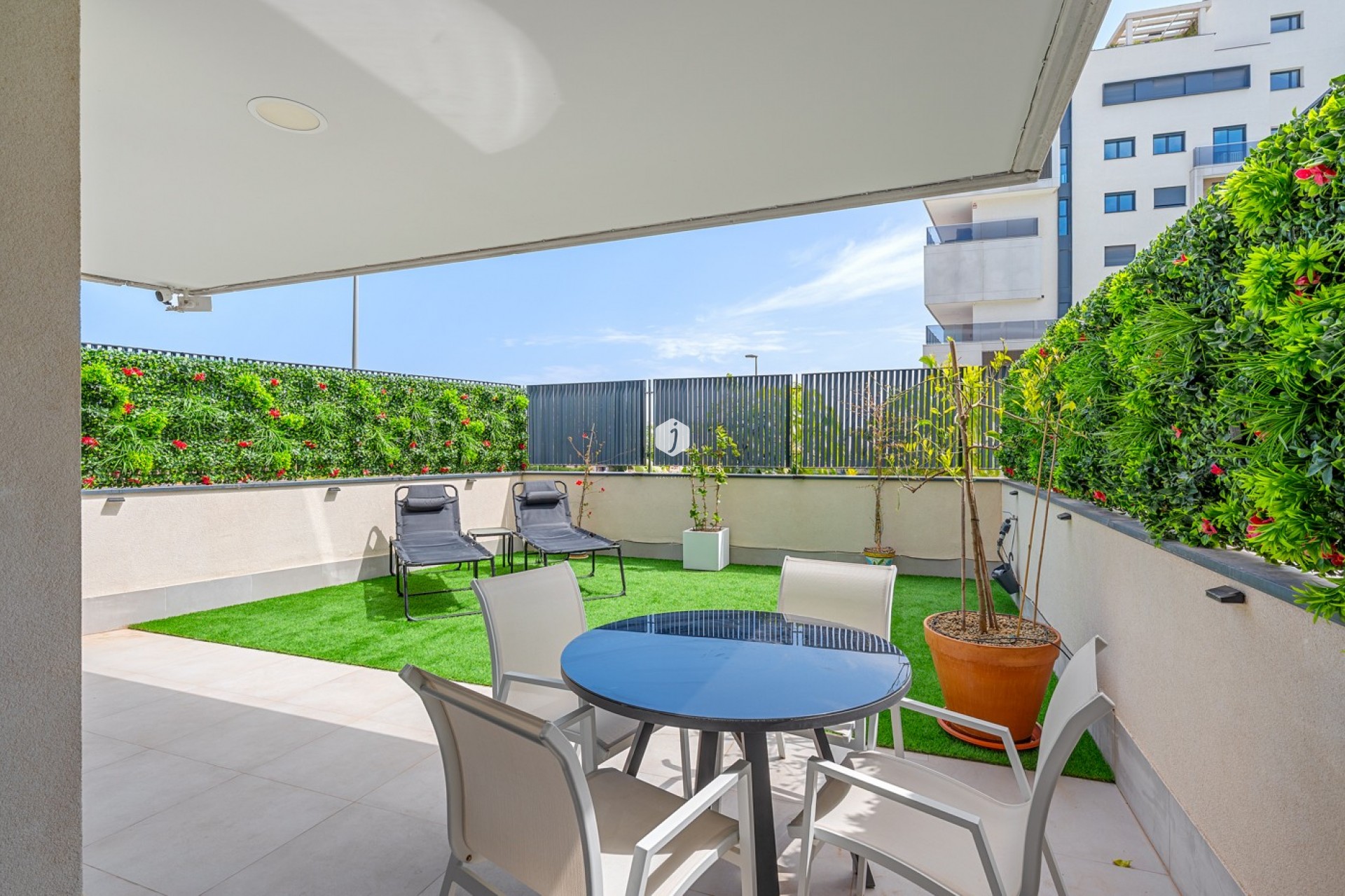 Aus zweiter Hand - Wohnung -
Dehesa de Campoamor - Costa Blanca