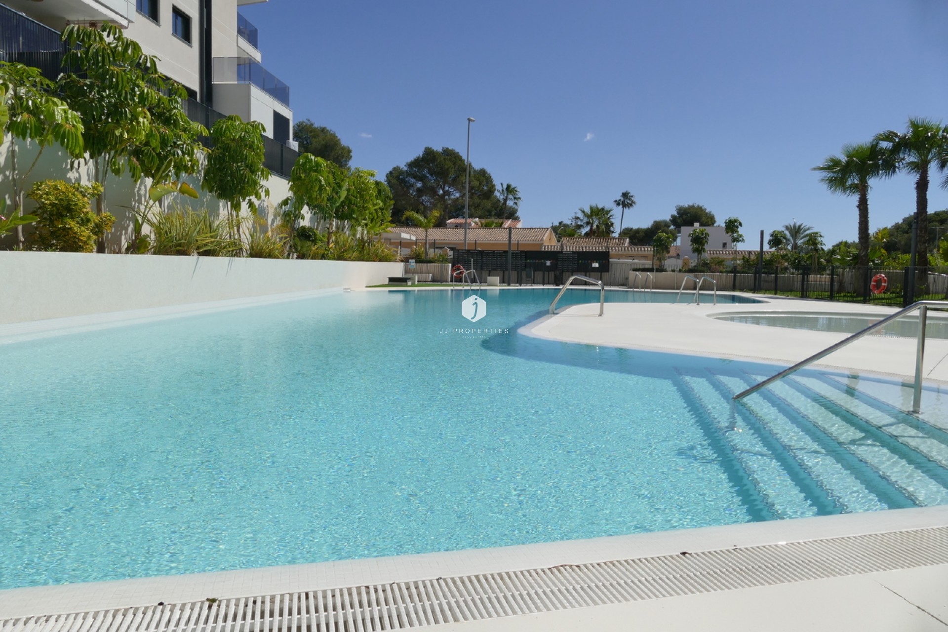 Aus zweiter Hand - Wohnung -
Dehesa de Campoamor - Costa Blanca