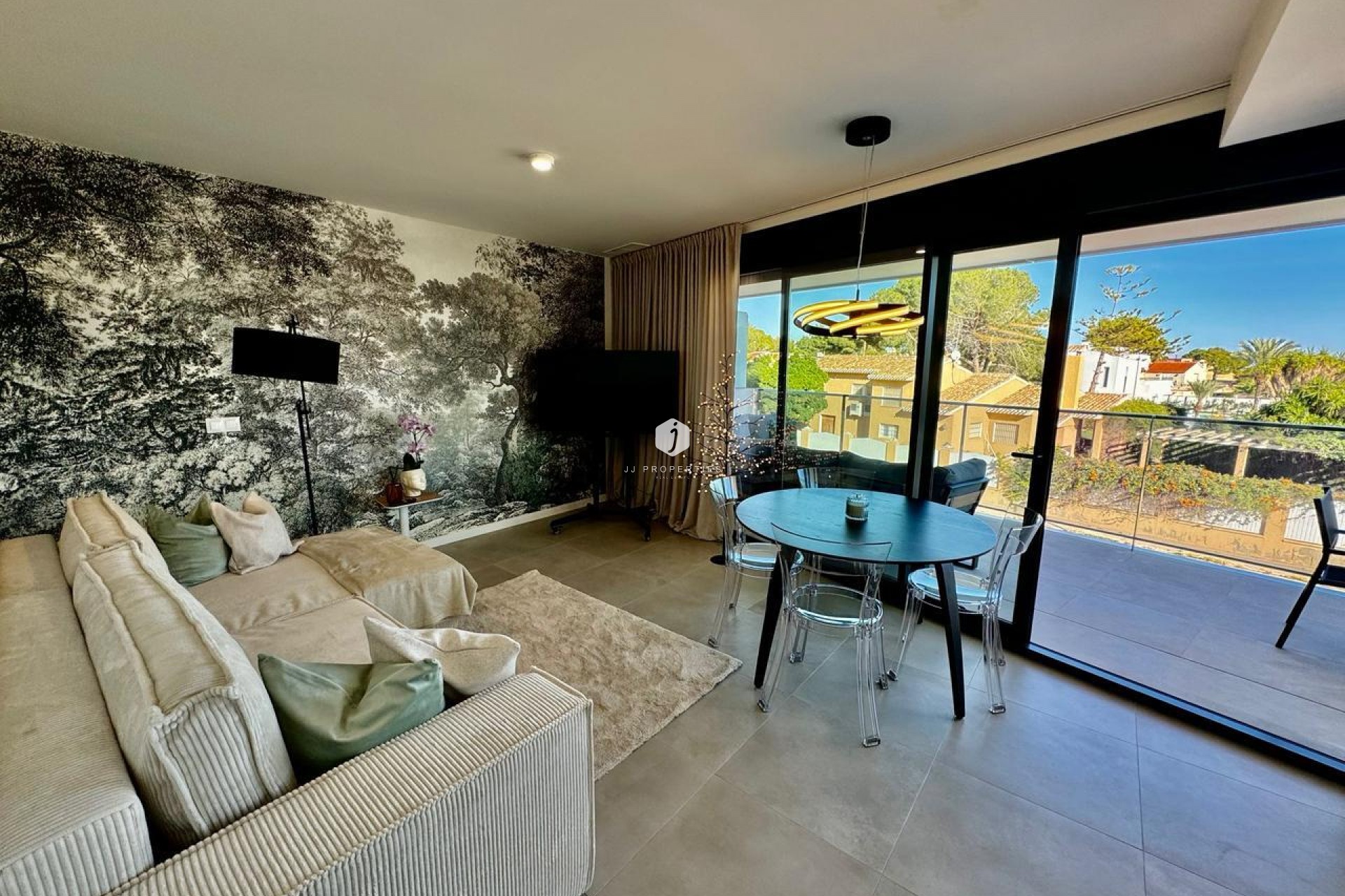 Aus zweiter Hand - Wohnung -
Dehesa de Campoamor - Costa Blanca