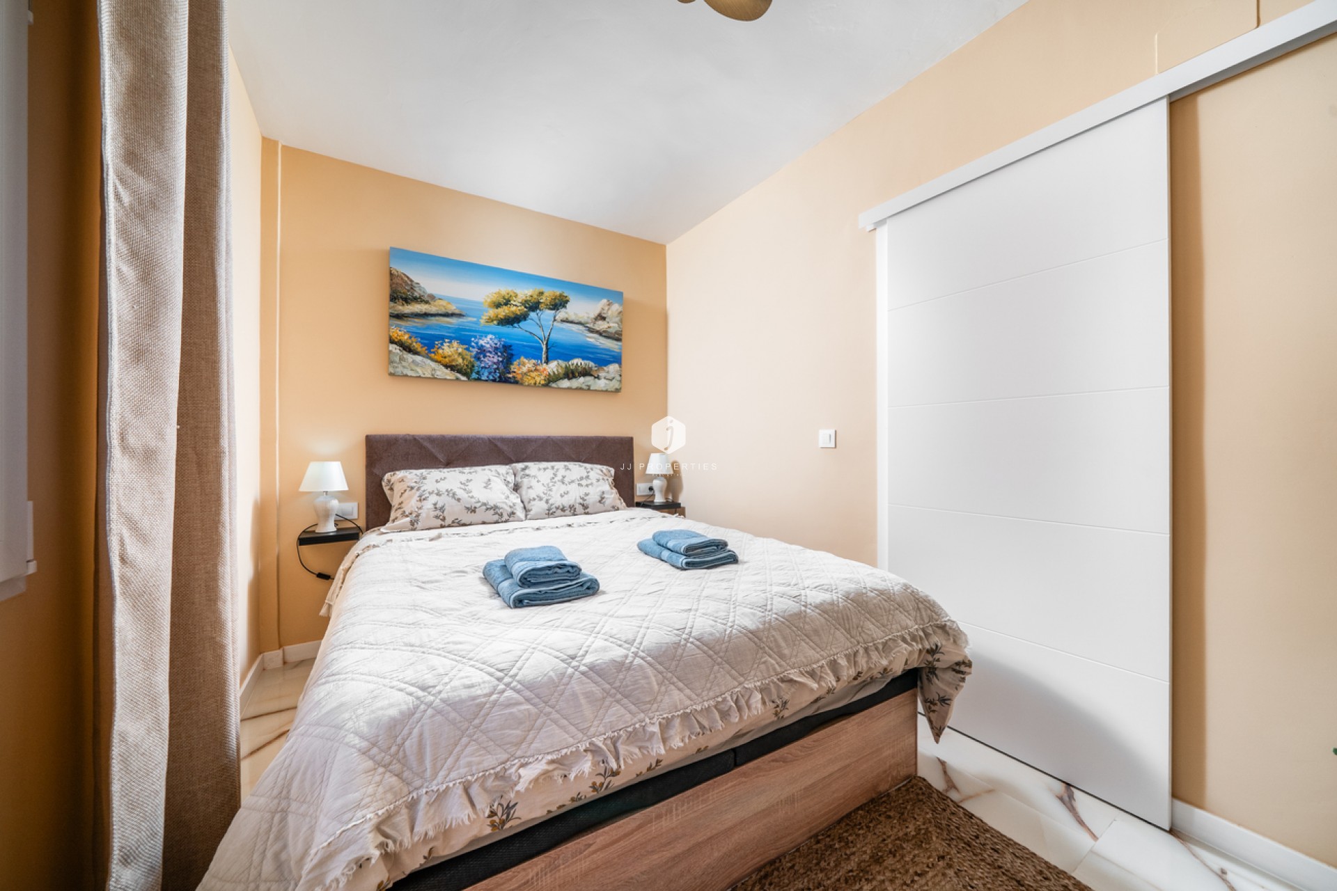 Aus zweiter Hand - Wohnung -
El Chaparral - Costa Blanca
