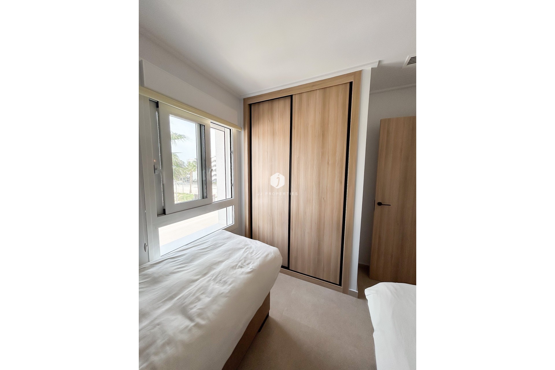 Aus zweiter Hand - Wohnung -
El Raso - Costa Blanca