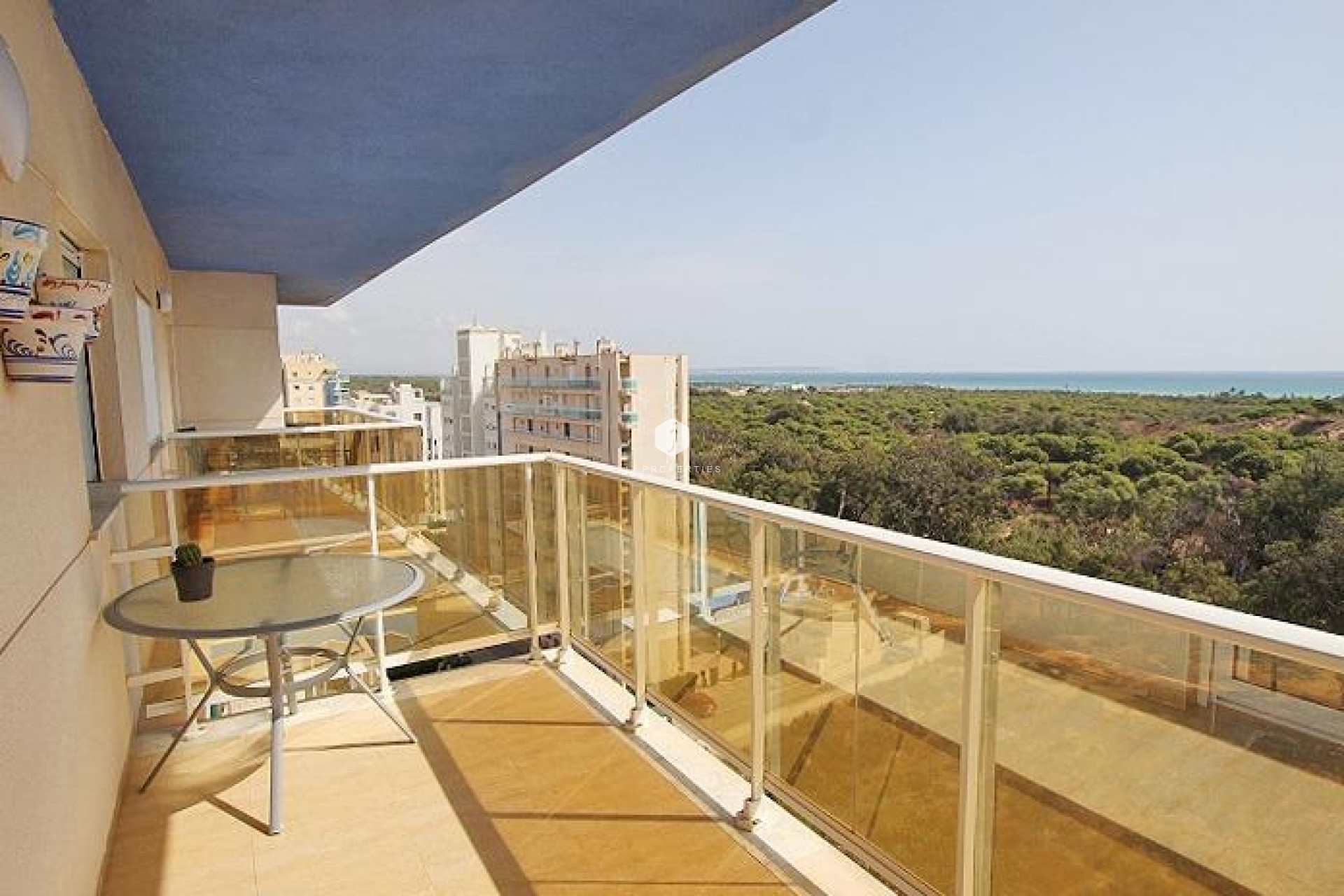 Aus zweiter Hand - Wohnung -
Guardamar del Segura - Avenida del Puerto