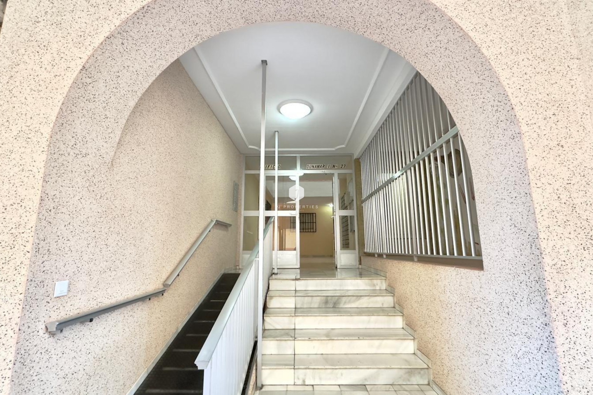 Aus zweiter Hand - Wohnung -
Guardamar del Segura - Centro