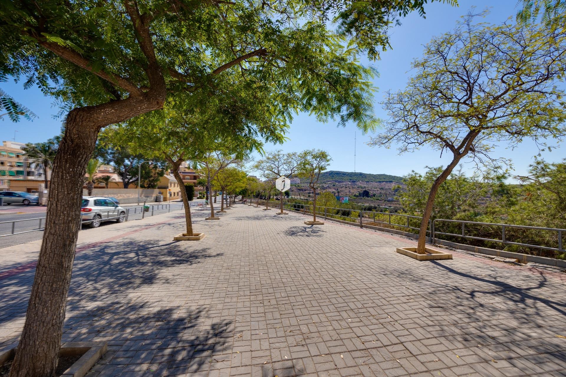 Aus zweiter Hand - Wohnung -
Guardamar del Segura - Pueblo