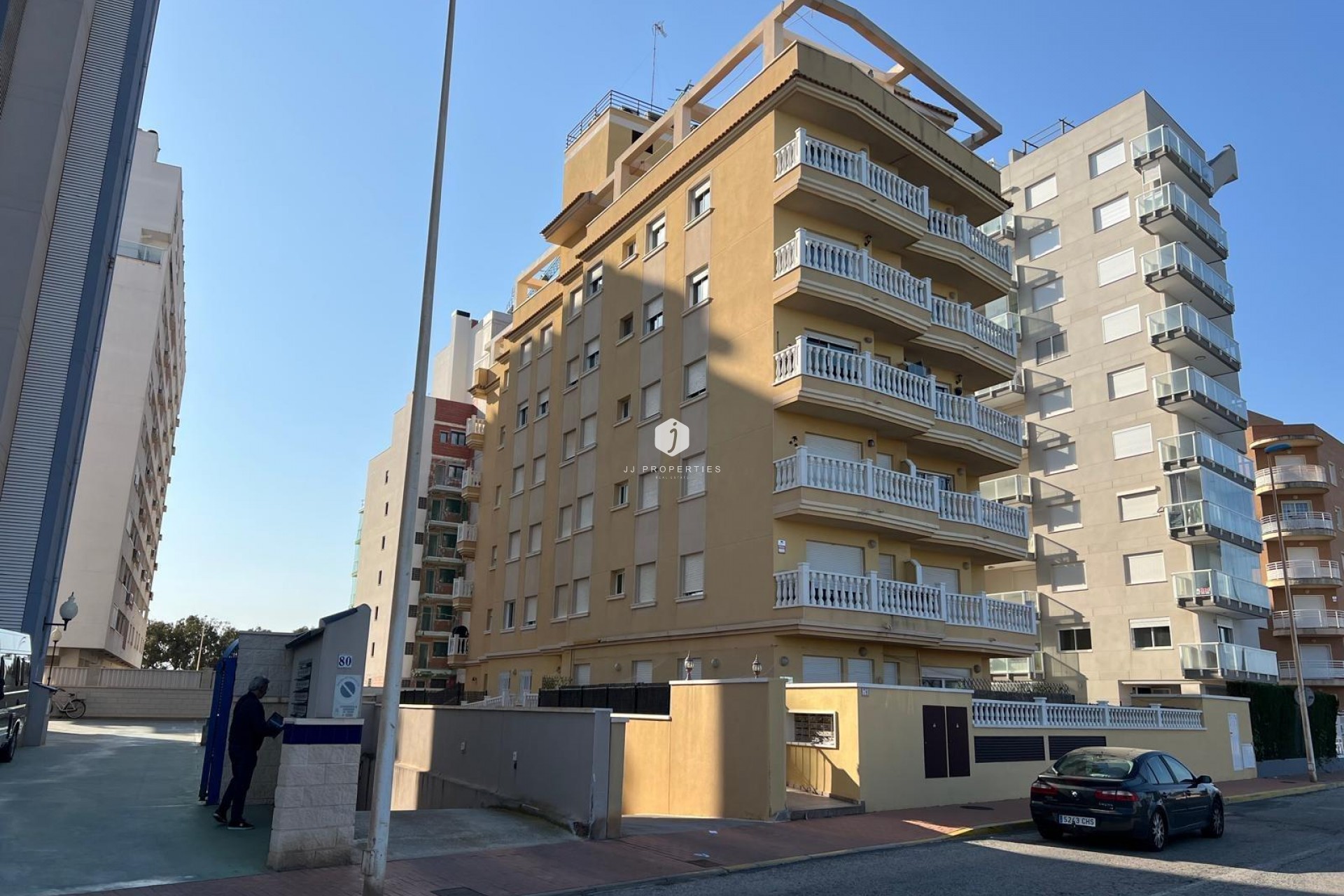 Aus zweiter Hand - Wohnung -
Guardamar del Segura - puerto deportivo