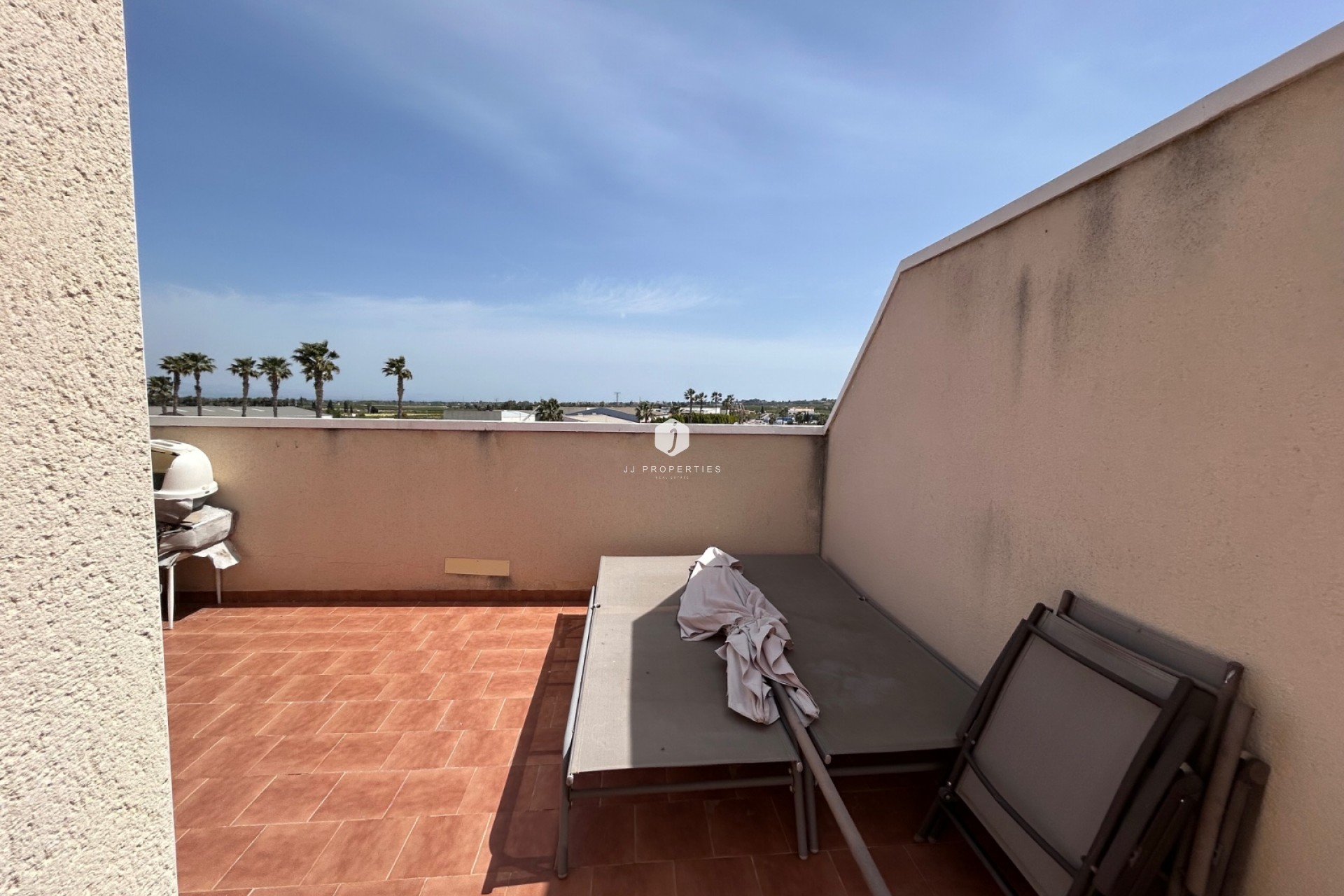Aus zweiter Hand - Wohnung -
Jacarilla - Inland