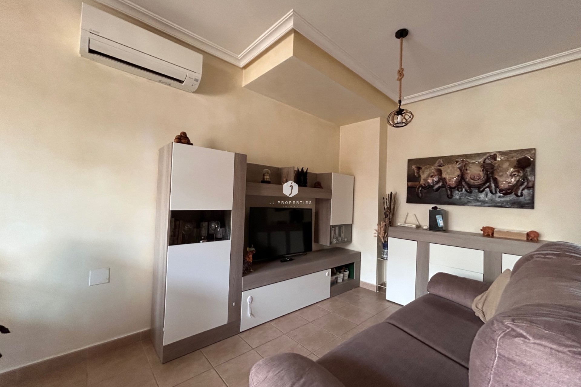 Aus zweiter Hand - Wohnung -
Jacarilla - Inland