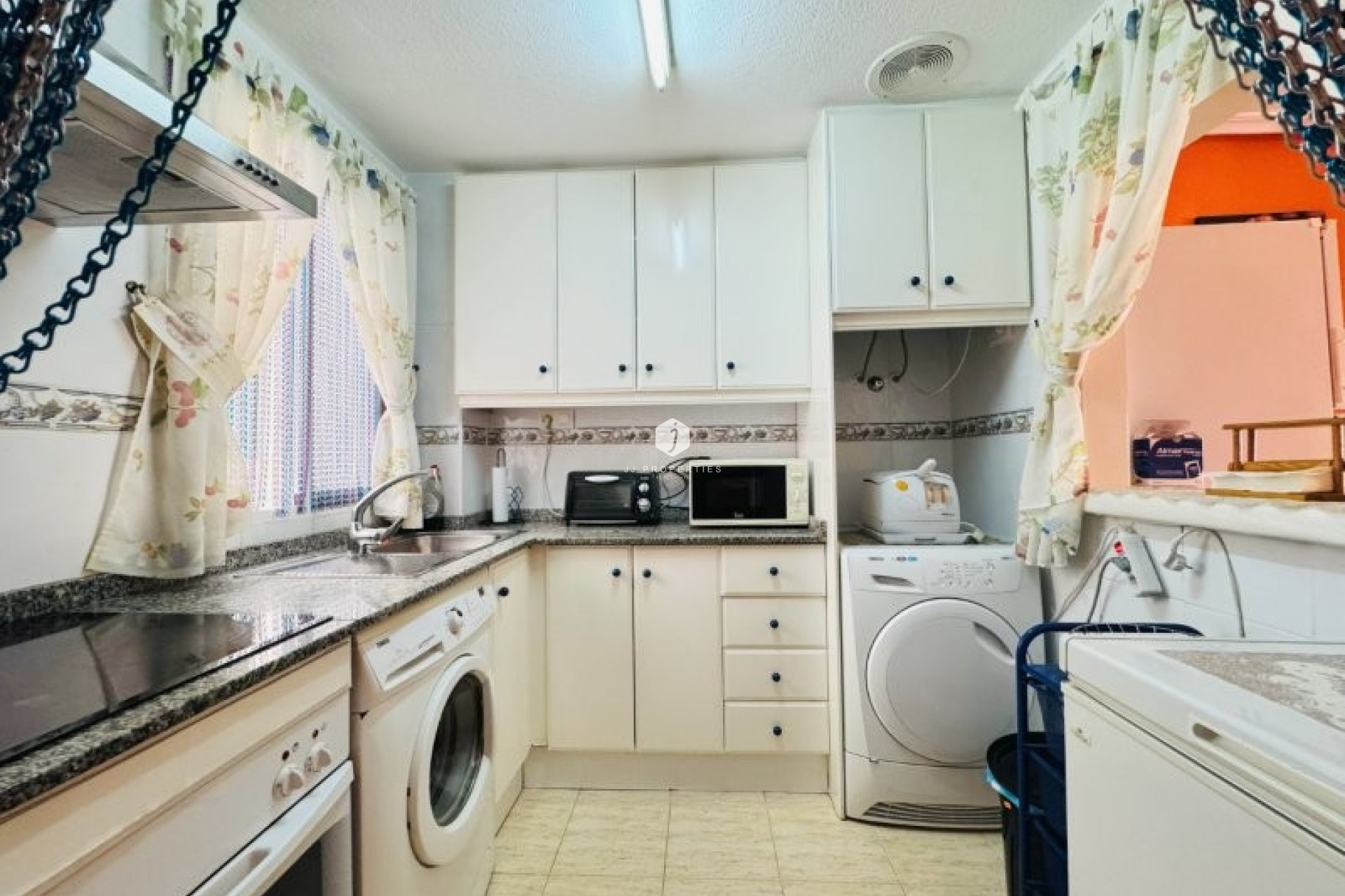 Aus zweiter Hand - Wohnung -
La Mata - Costa Blanca