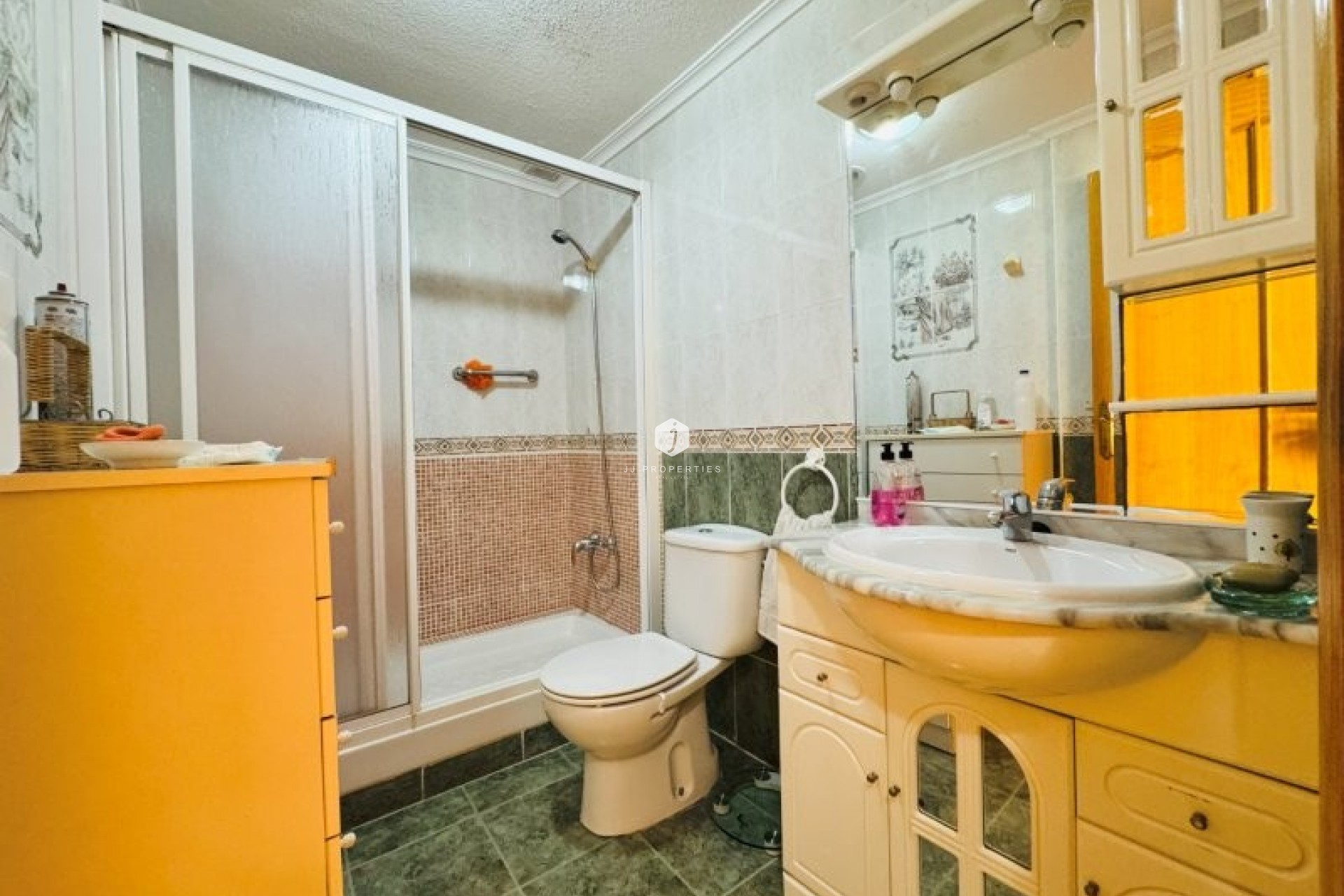 Aus zweiter Hand - Wohnung -
La Mata - Costa Blanca