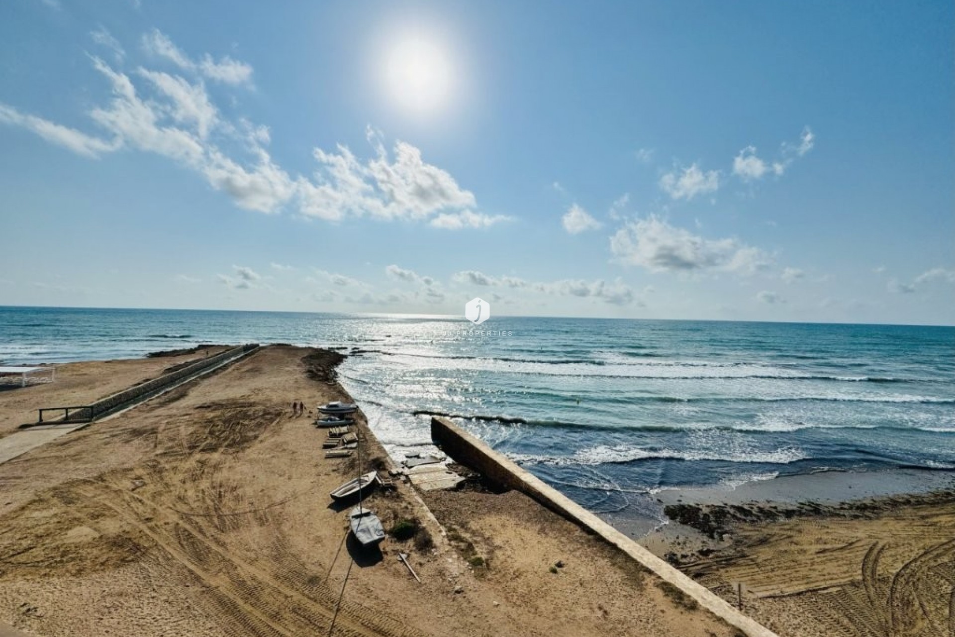 Aus zweiter Hand - Wohnung -
La Mata - Costa Blanca