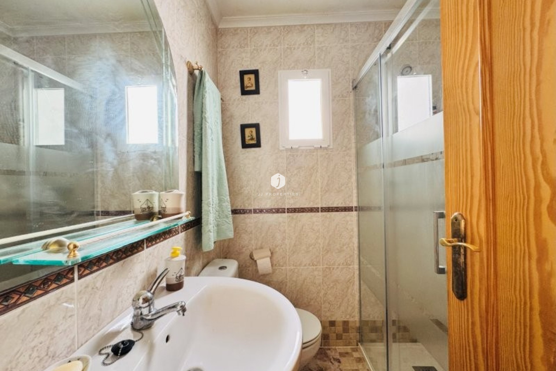 Aus zweiter Hand - Wohnung -
La Mata - Costa Blanca