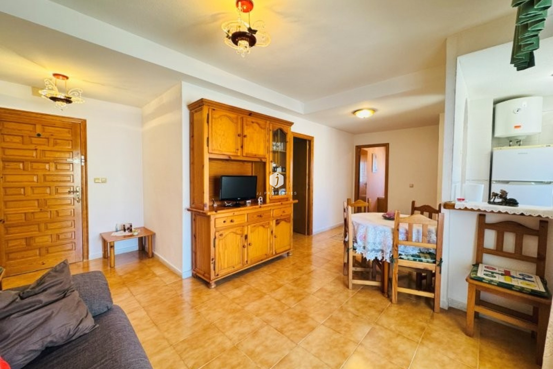 Aus zweiter Hand - Wohnung -
La Mata - Costa Blanca