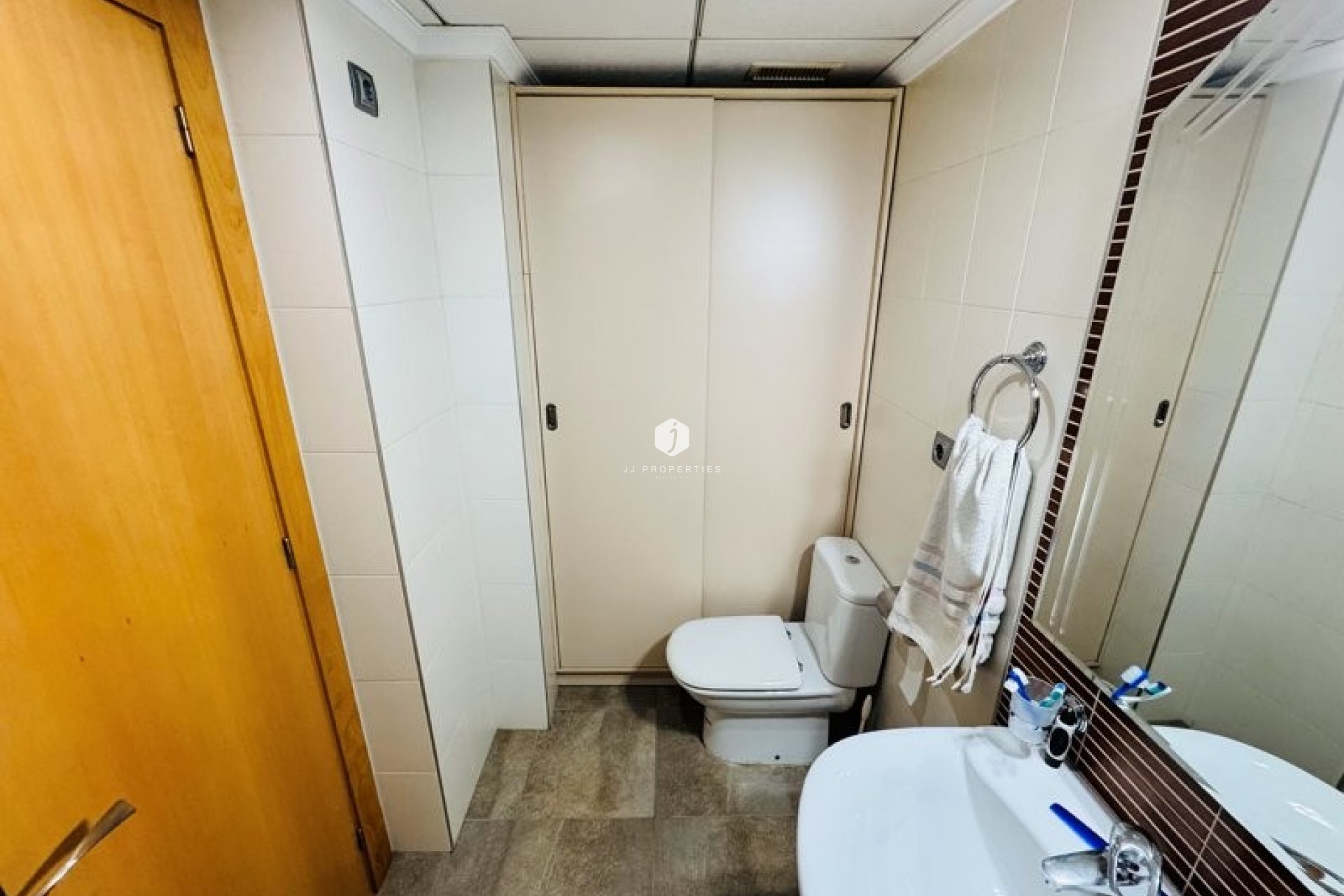 Aus zweiter Hand - Wohnung -
La Mata - Costa Blanca