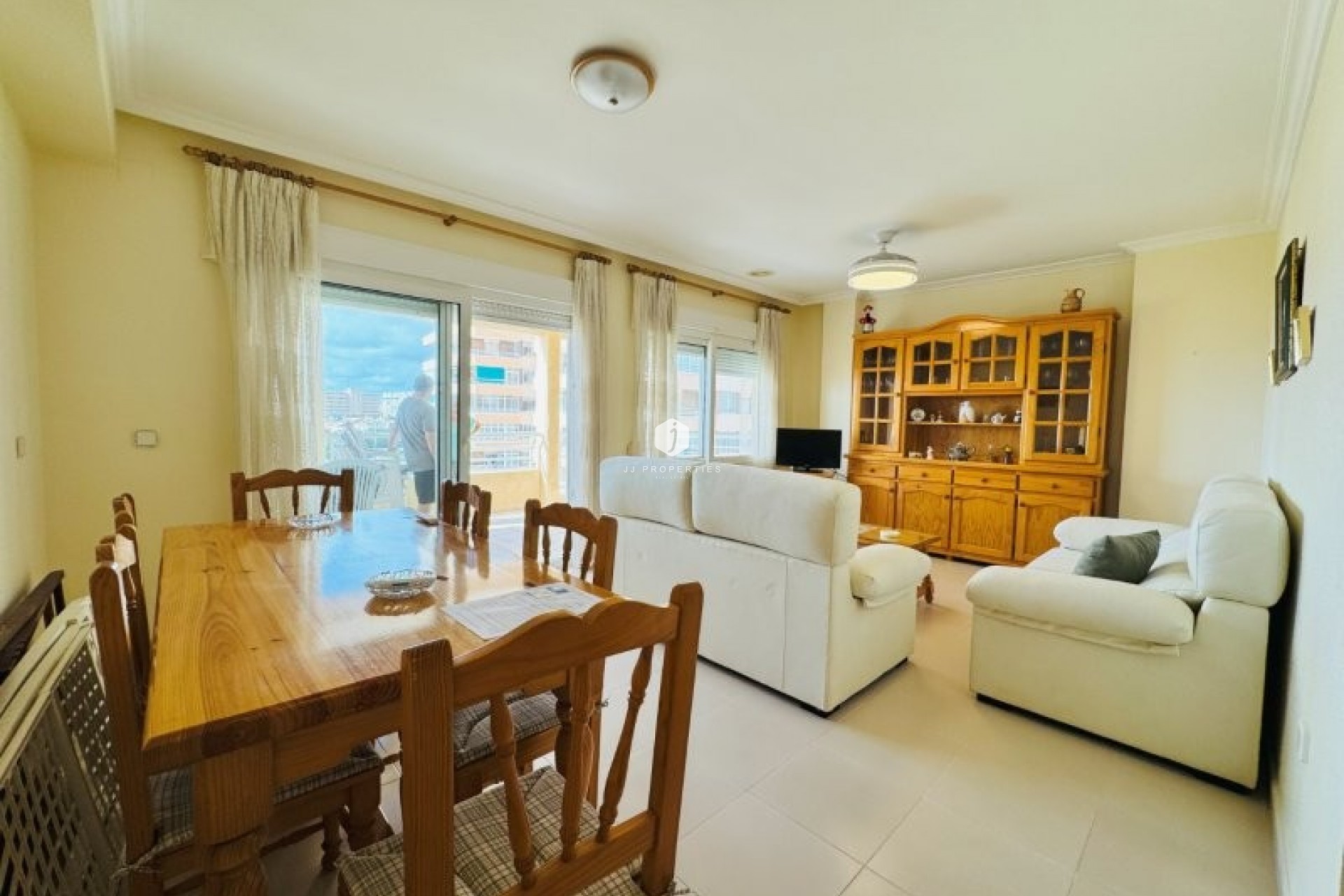 Aus zweiter Hand - Wohnung -
La Mata - Costa Blanca